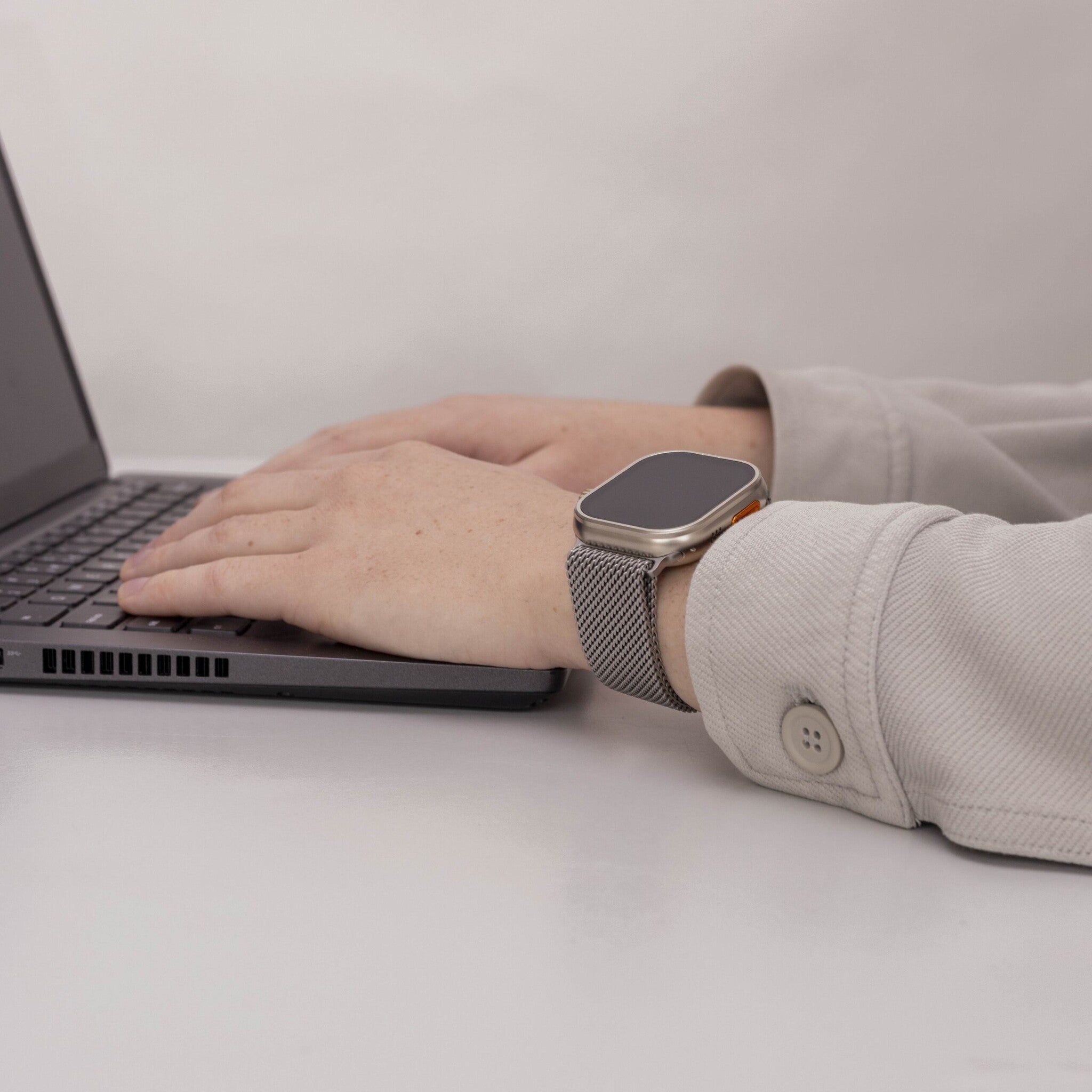 Correa Milanesa de titanio Apple Watch (titanio)