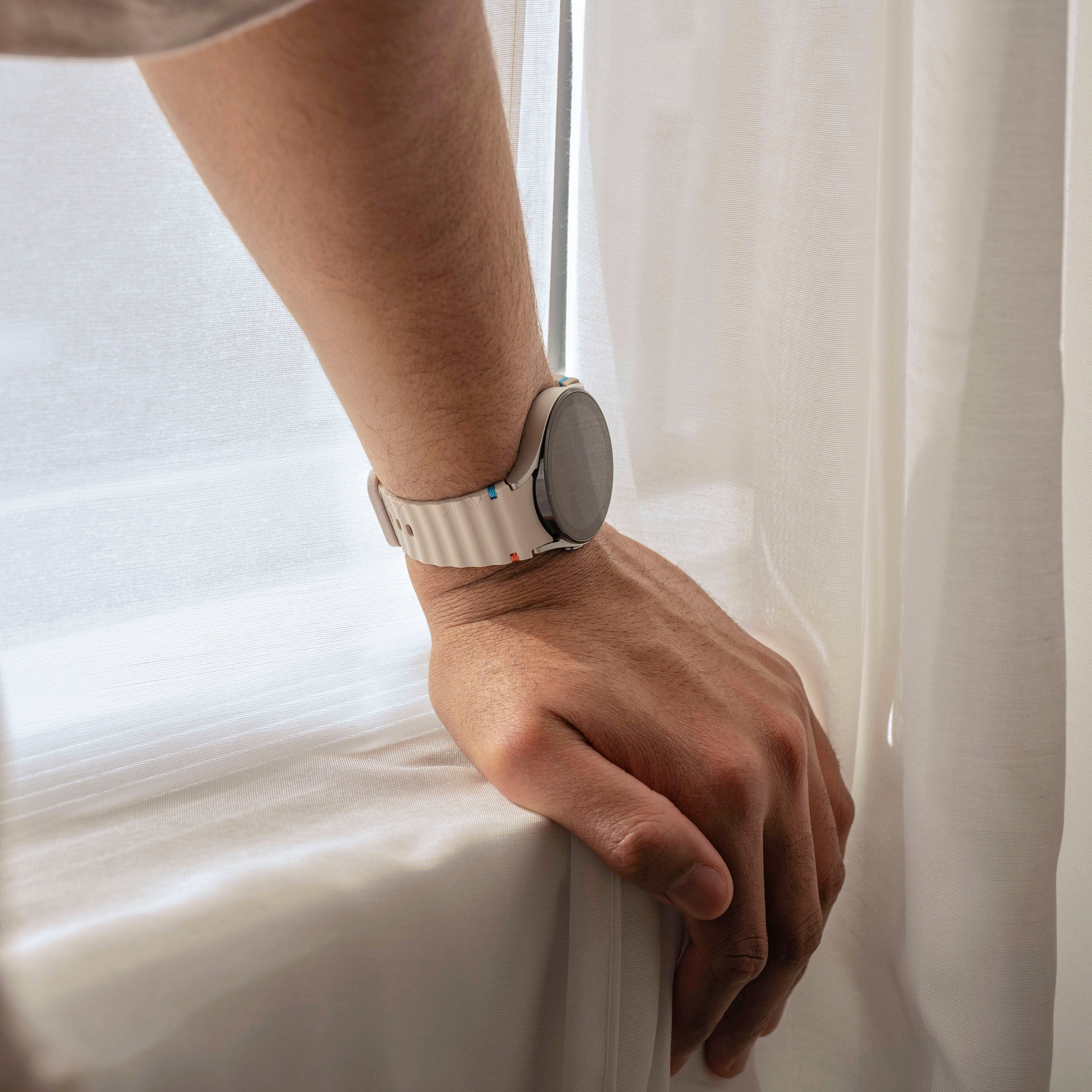 Samsung Galaxy Watch 7 - 40mm Wave Strap (Starlight)