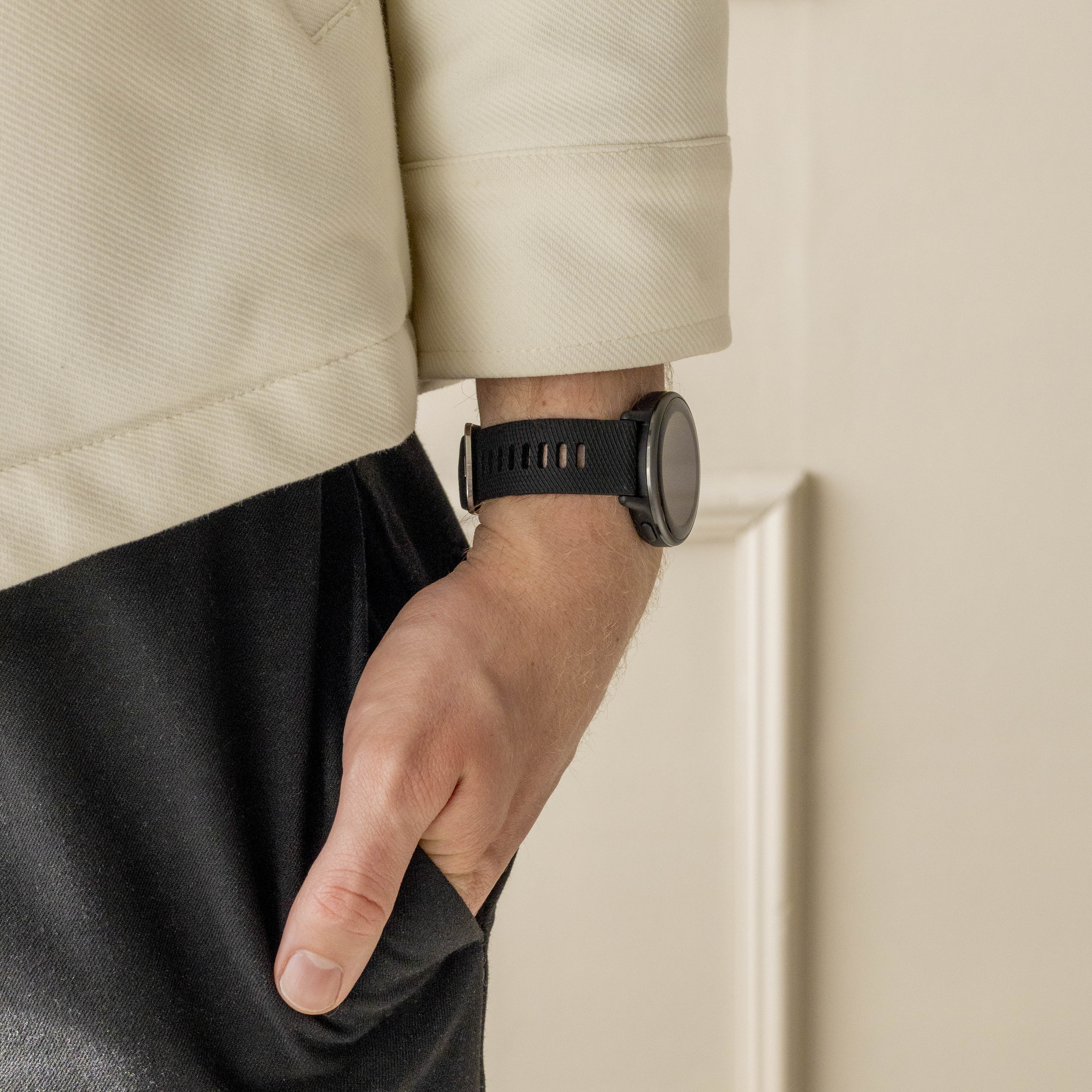 Garmin Vivoactive 5 Silicone Strap (Black)