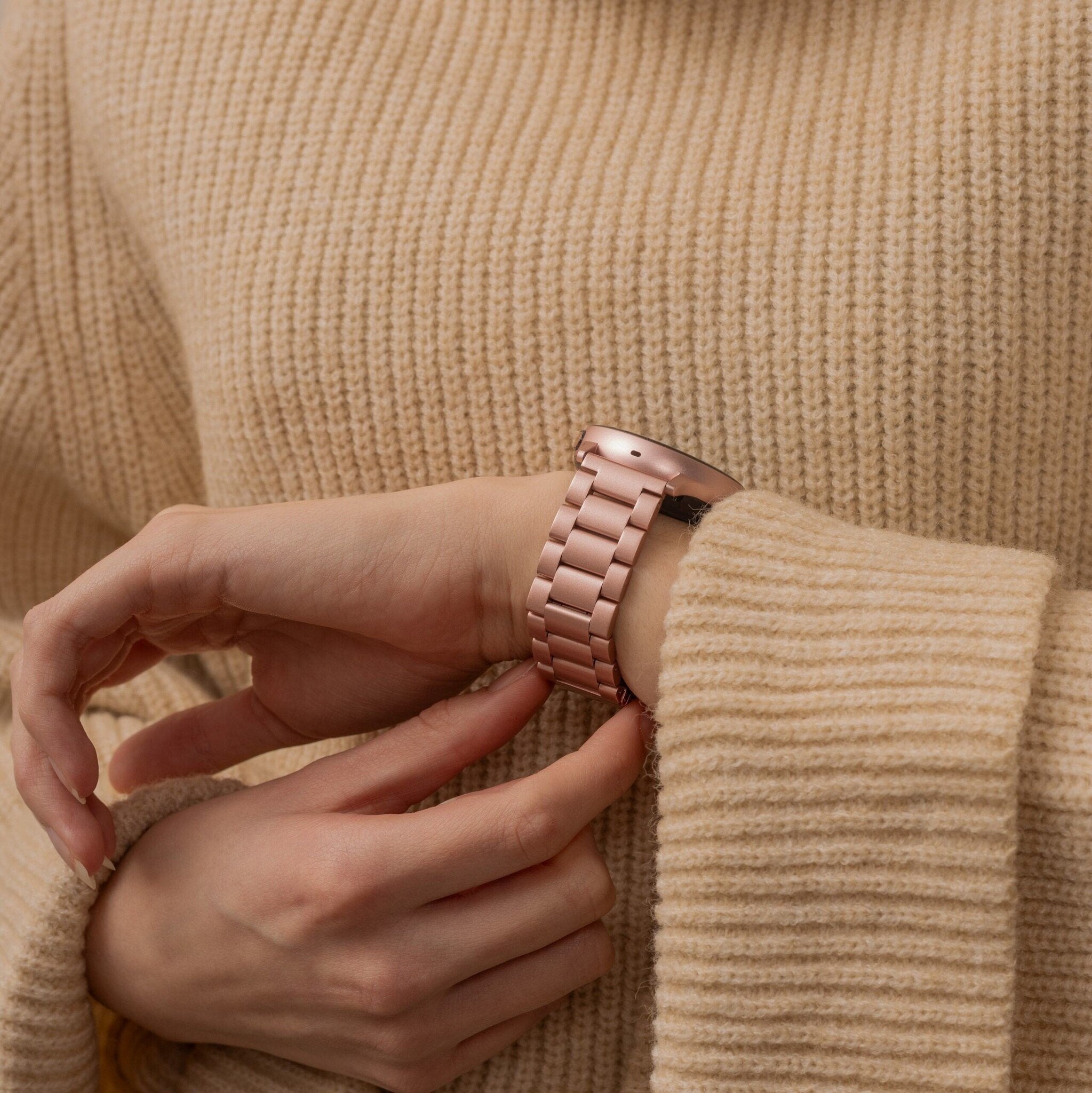 Samsung Galaxy Watch 4 44mm Steel Strap (Pink)