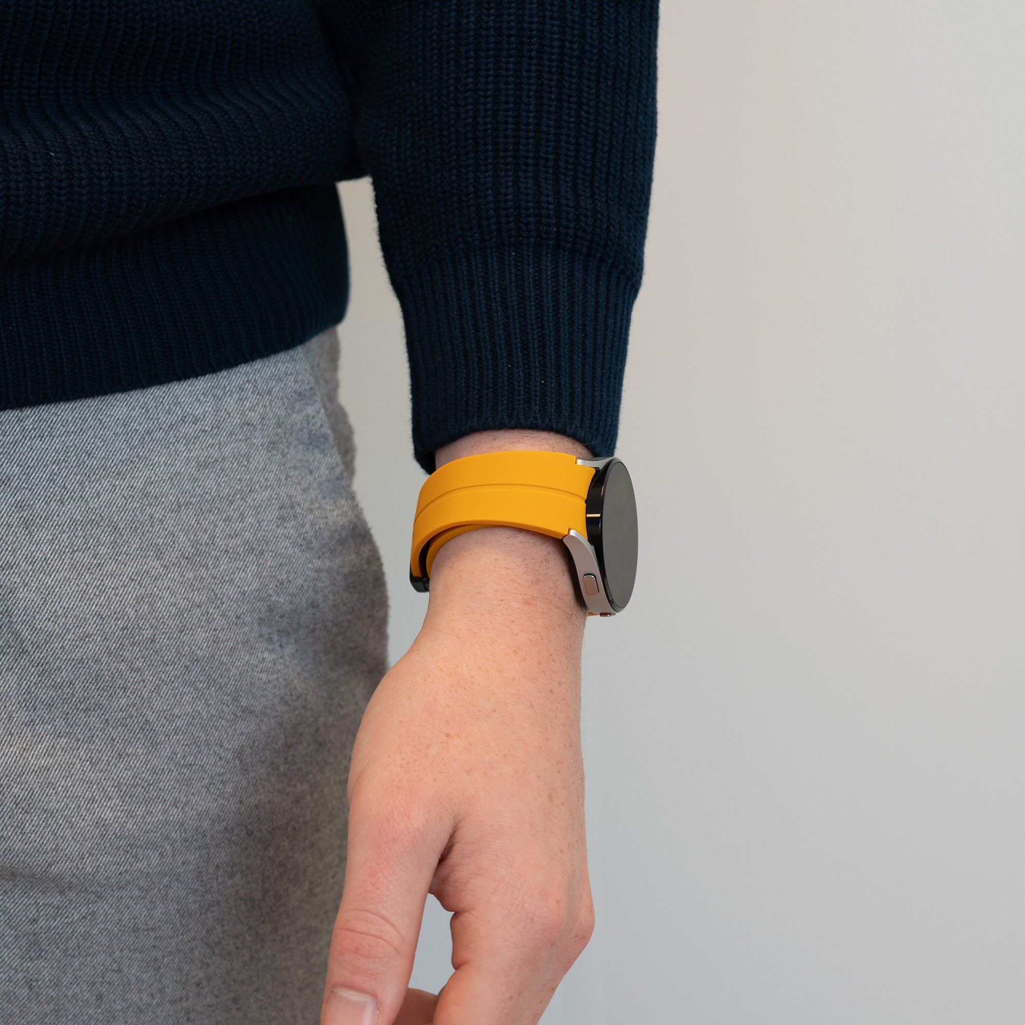 Bandz Correa silicona con D-Buckle Samsung Galaxy Watch 6 Classic 43mm (amarillo)