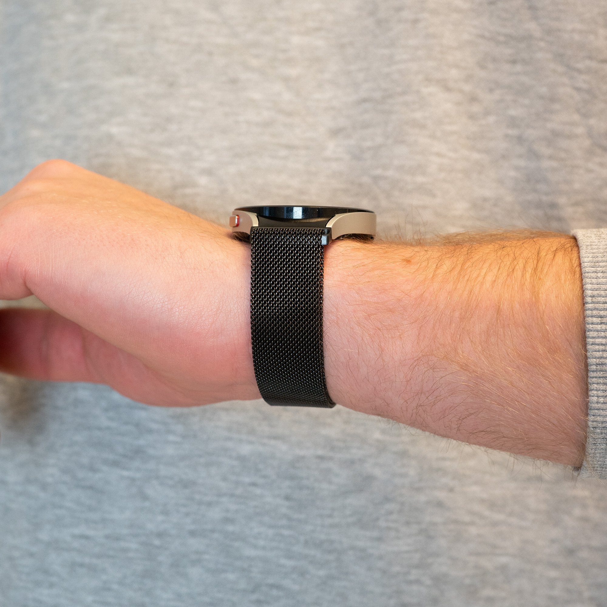 Bandz Samsung Galaxy Watch 6 Classic 43mm Milanese Loop Strap (Black)