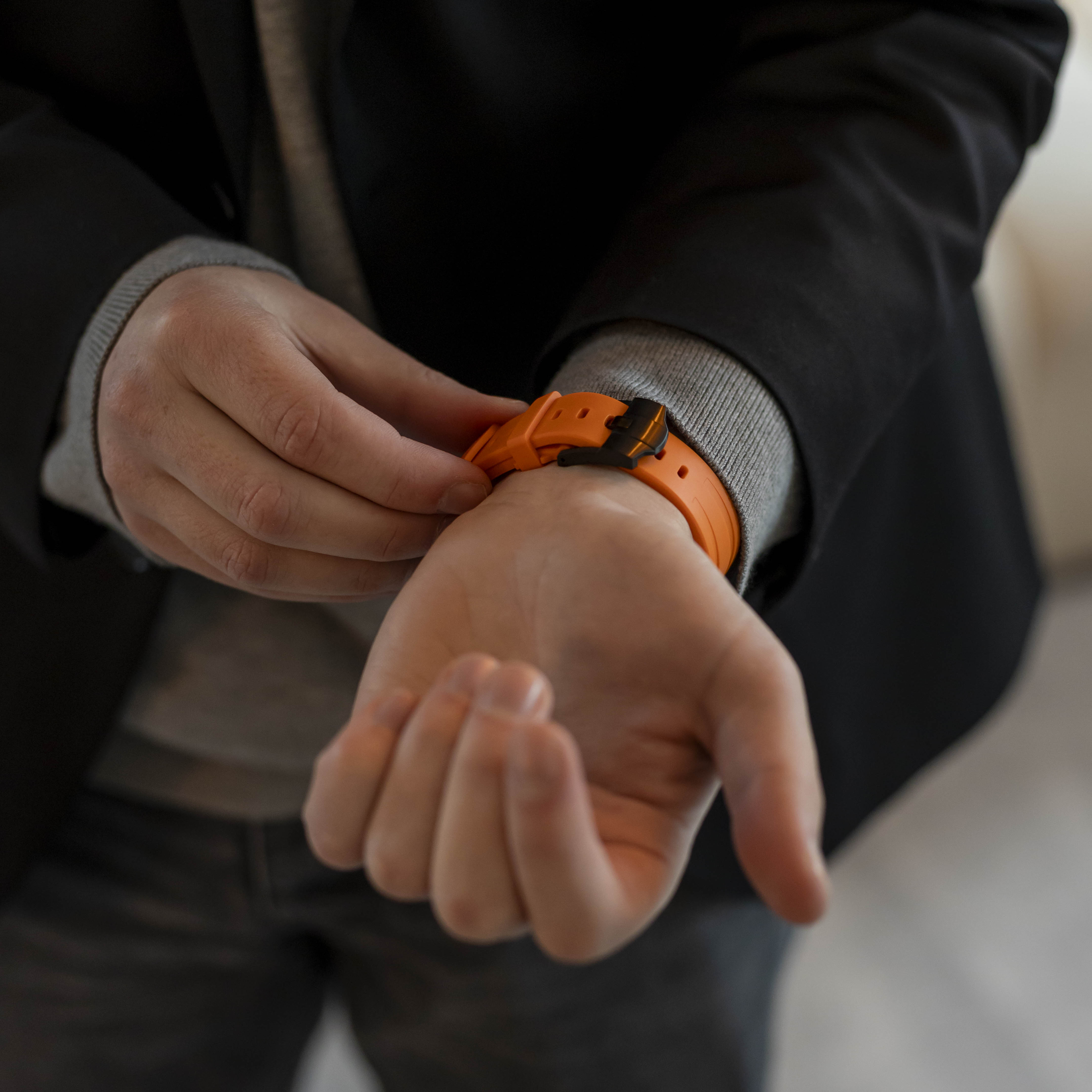 Bandz Samsung Galaxy Watch Ultra Silicone Strap 'Luxe Liquid' (Orange with Black)