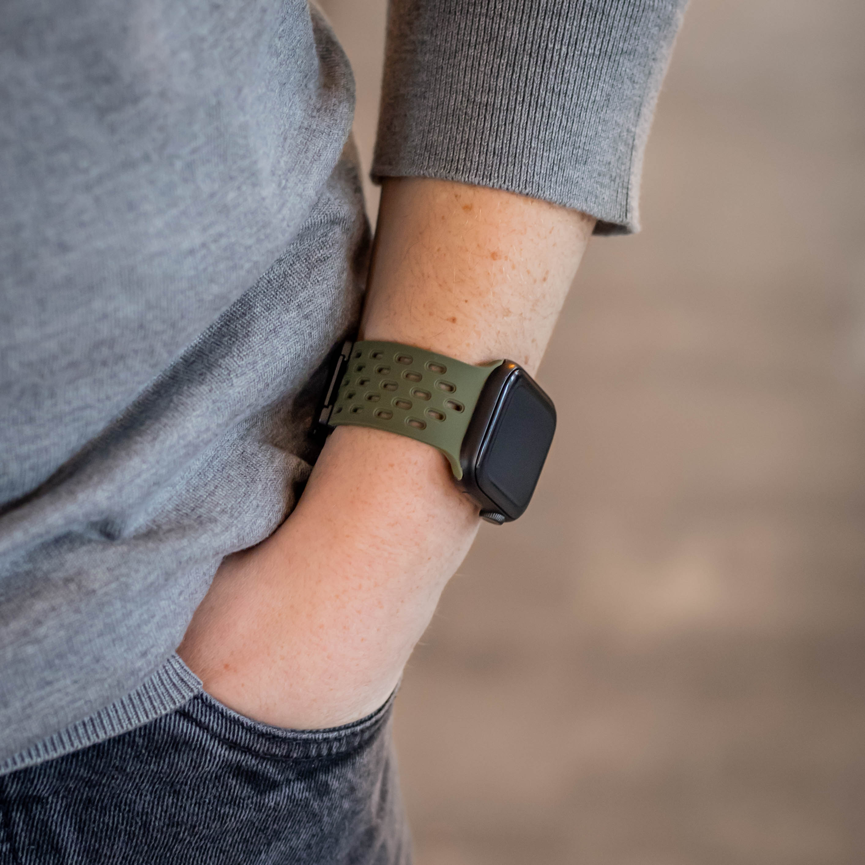 Correa silicona air con P-buckle Apple Watch (verde militar)