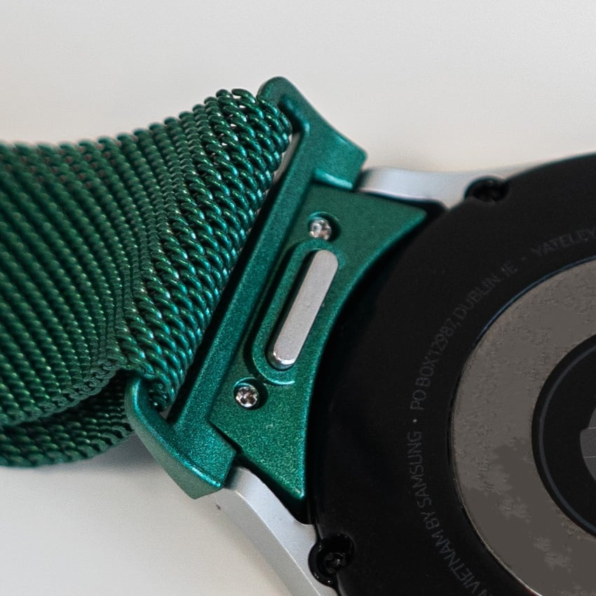 Milanese Strap 'One Push', green, on a watch, 3/4 rear view
