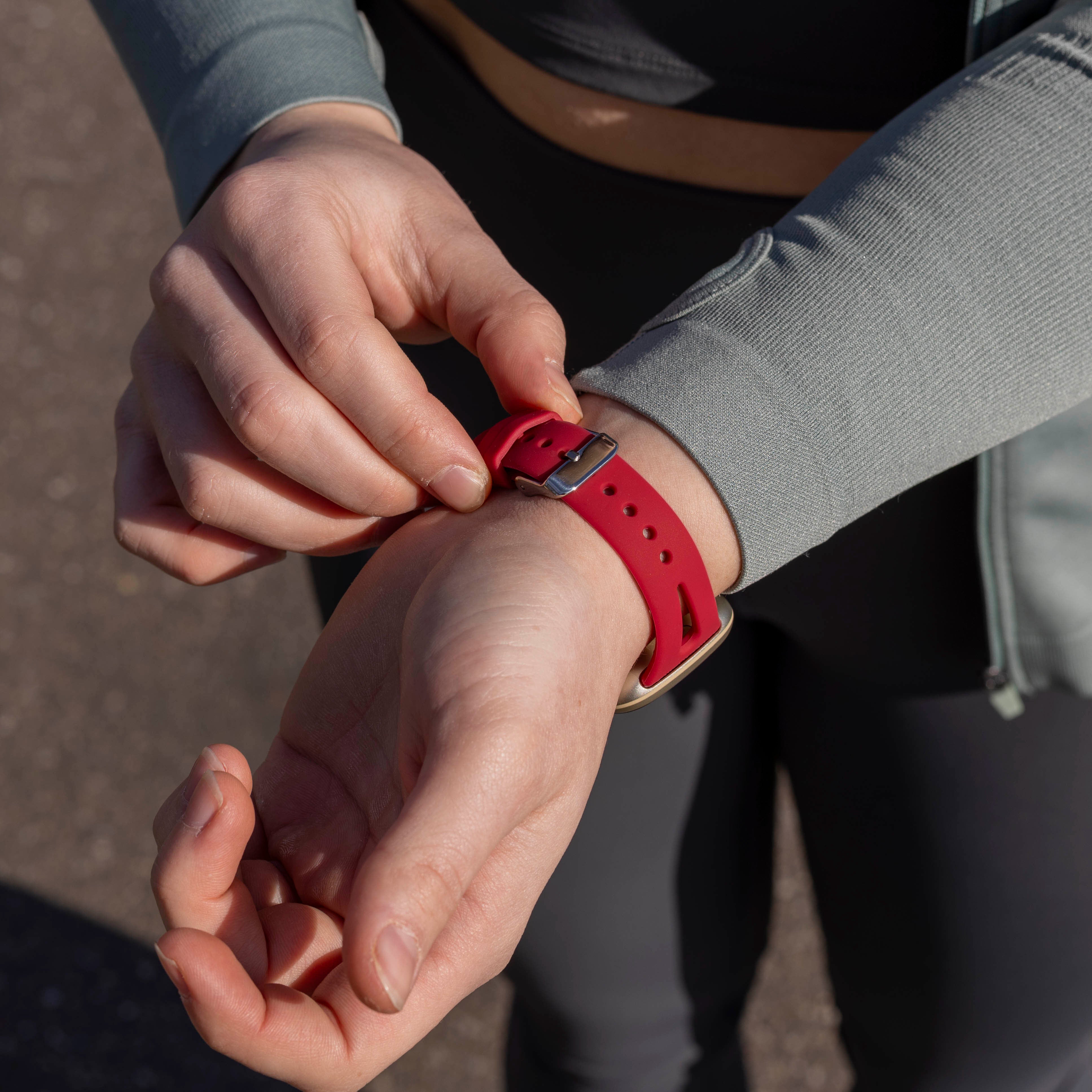 Fitbit Versa 3 Luxury Silicone Strap (Rose Red)