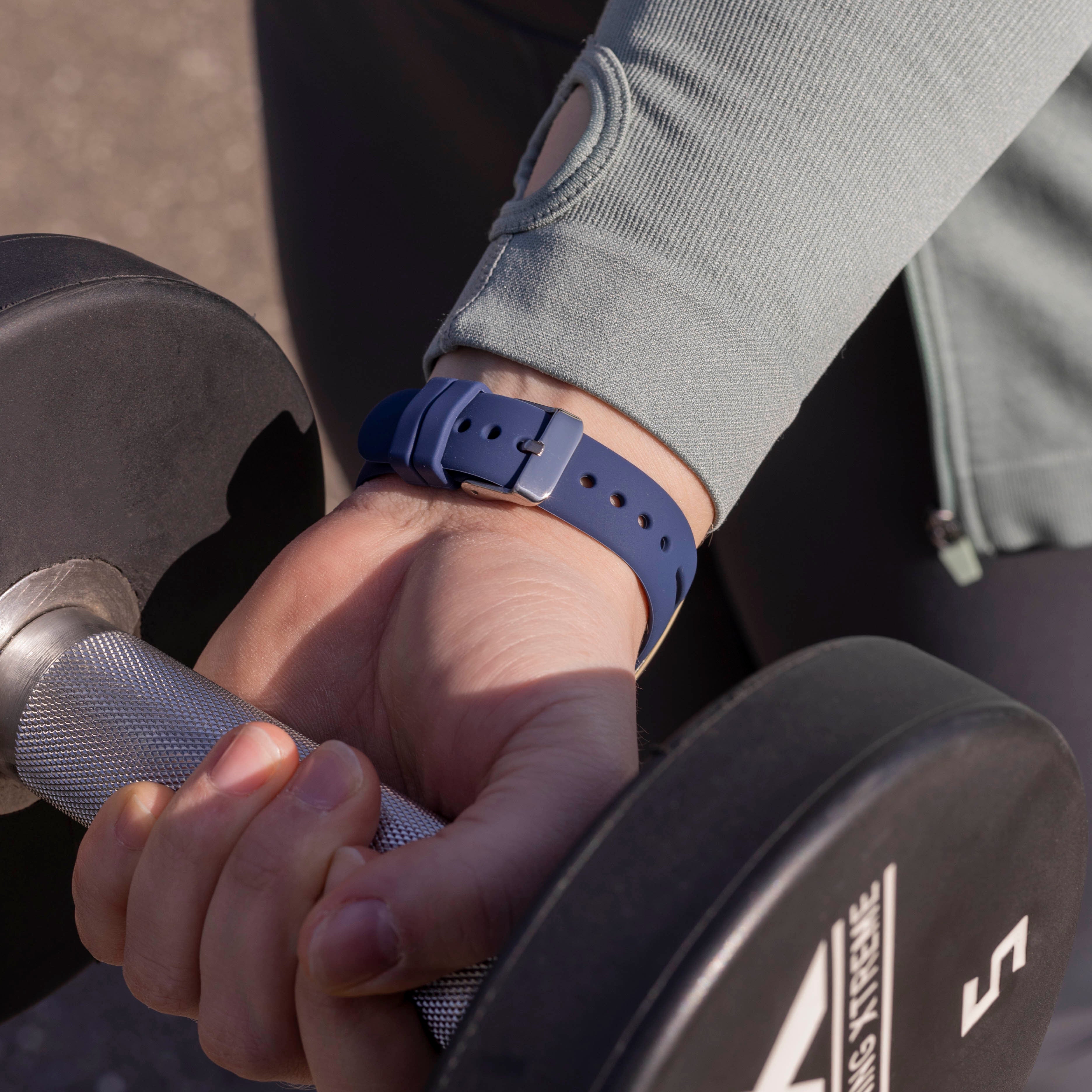 Correa silicona lujo Fitbit Versa 4 (azul oscuro)