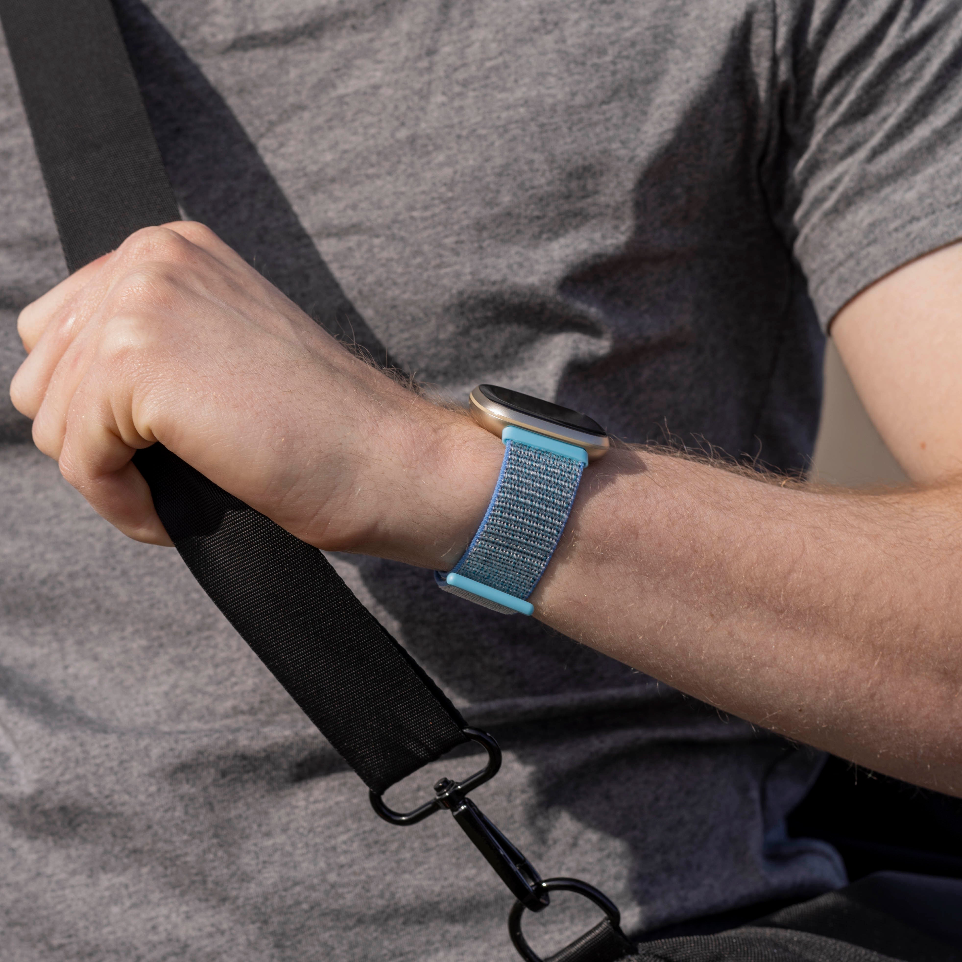 Correa nylon Fitbit Sense (azul claro)