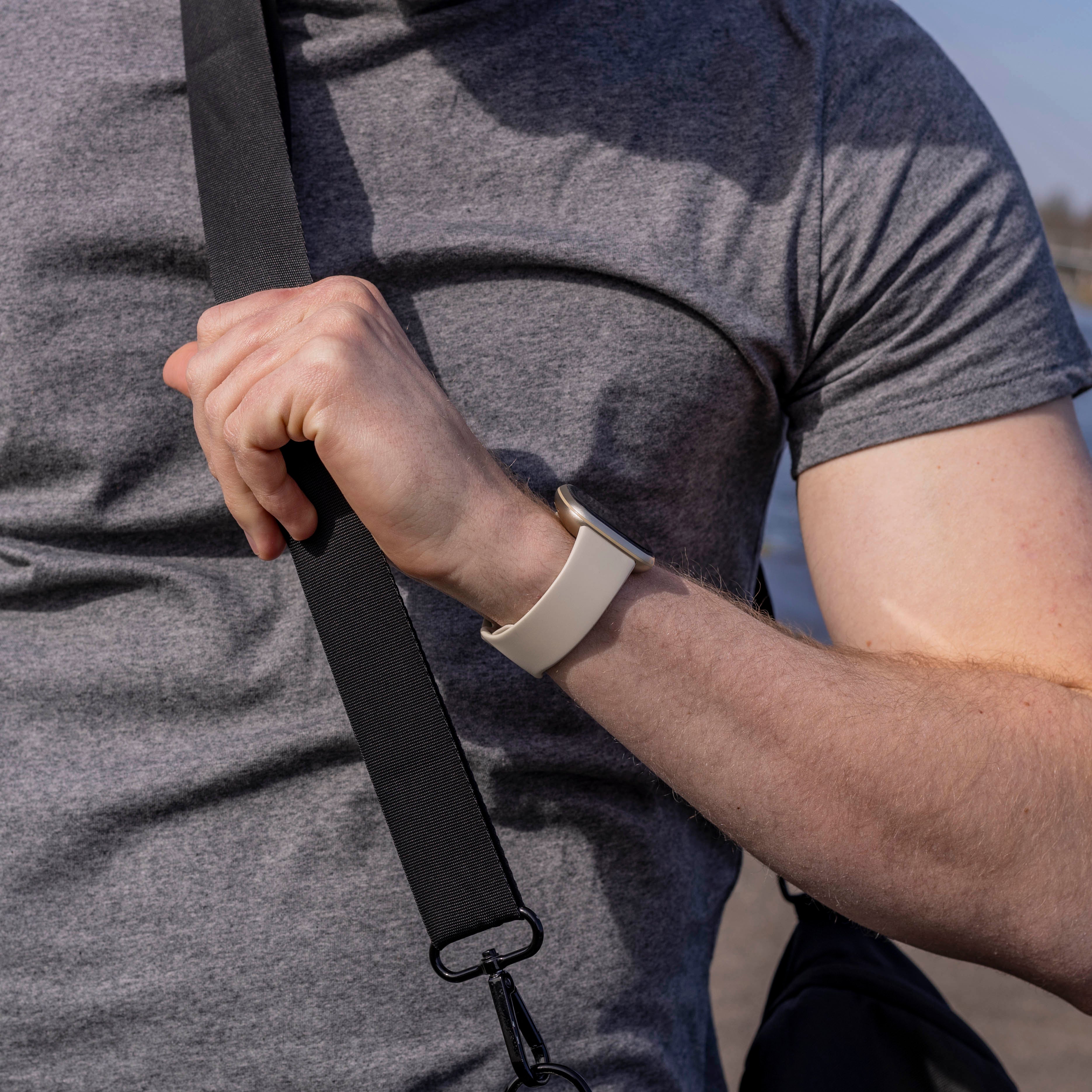 Correa silicona clásica Fitbit Sense 2 (blanco opaco)