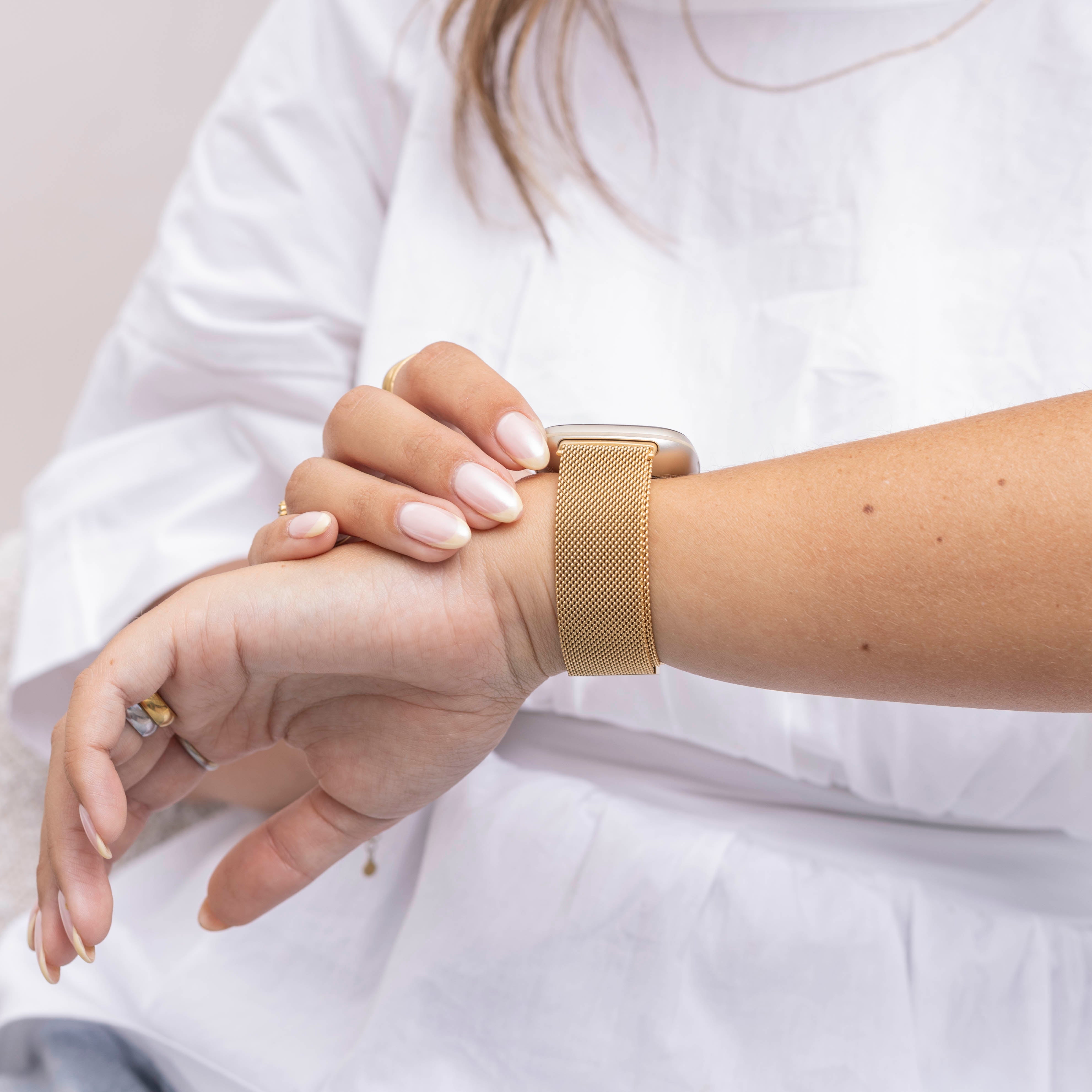 Correa milanesa Fitbit Versa 3 (dorado)