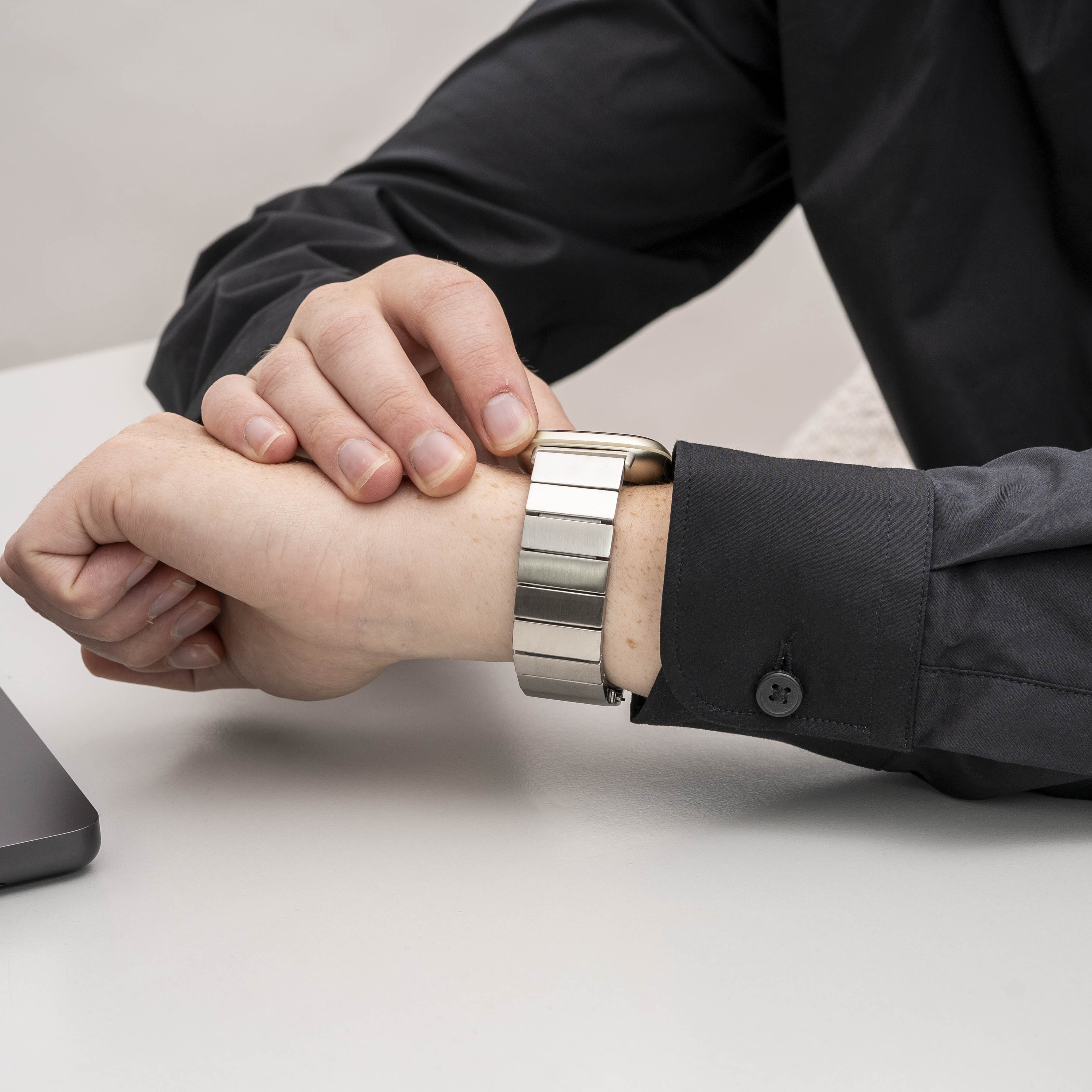 Correa metal Fitbit Sense (plata)