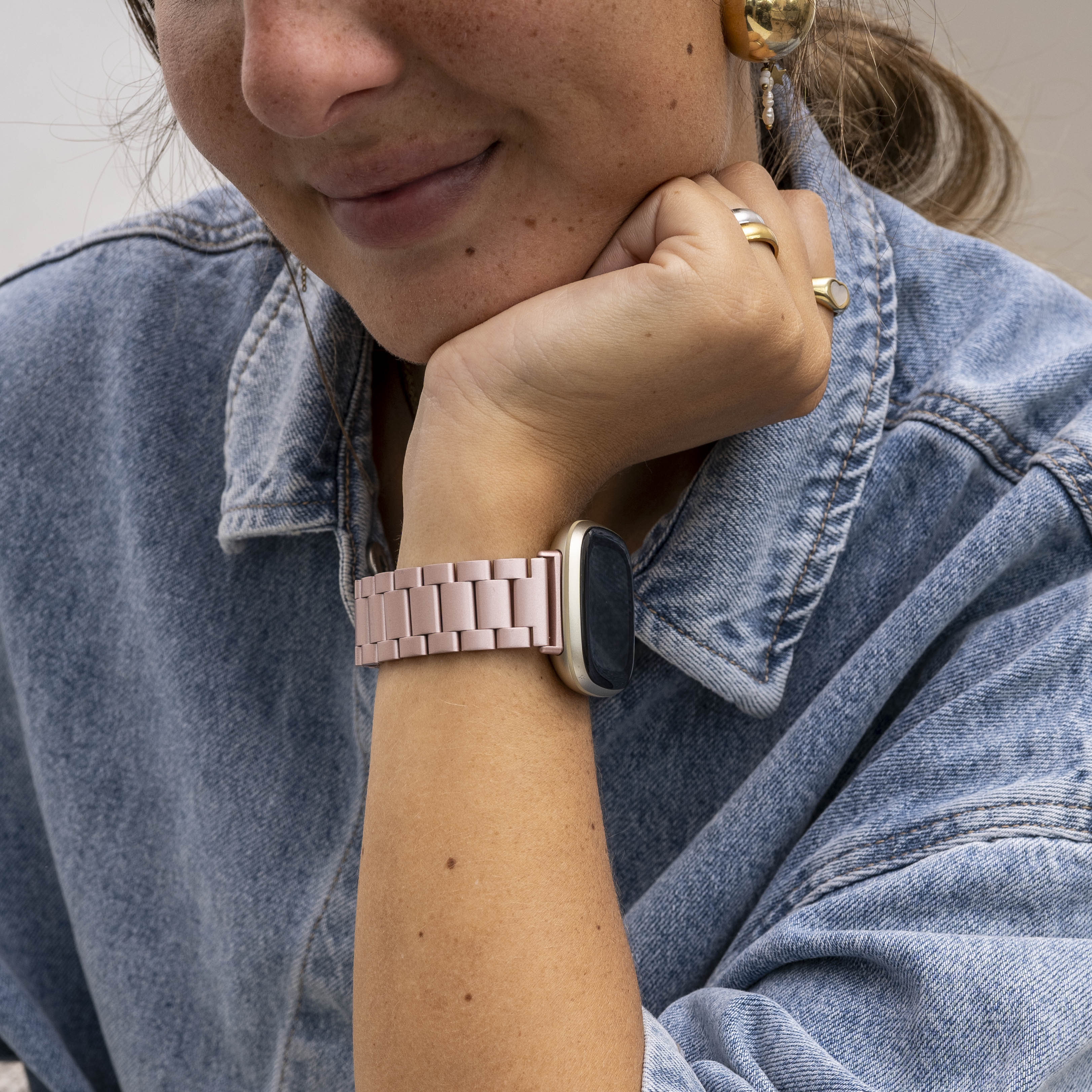 Correa de acero Fitbit Sense (rosa)