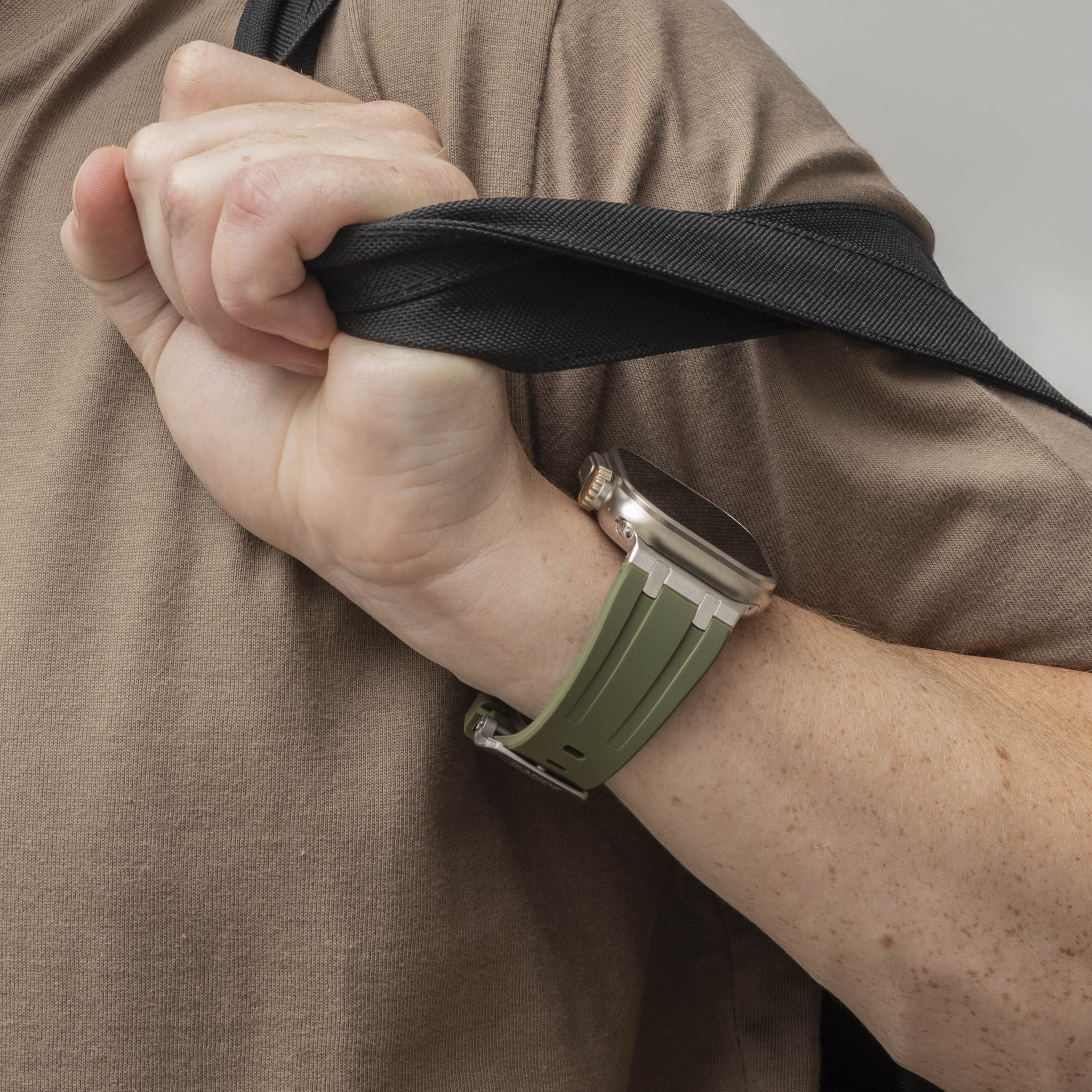 Bandz Correa silicona 'Luxe Liquid' Apple Watch (verde/titanio)