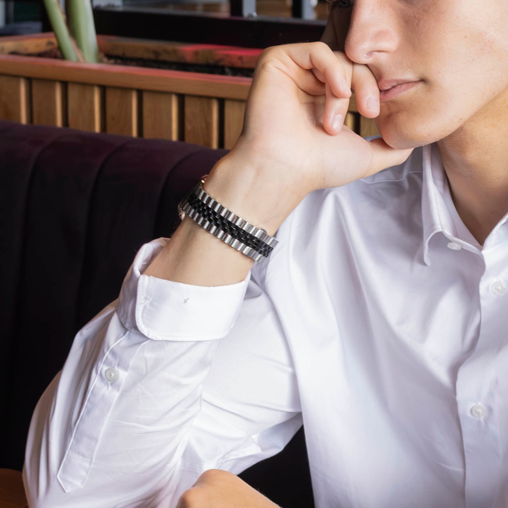 Correa acero Jubilee Apple Watch (plateado/negro)