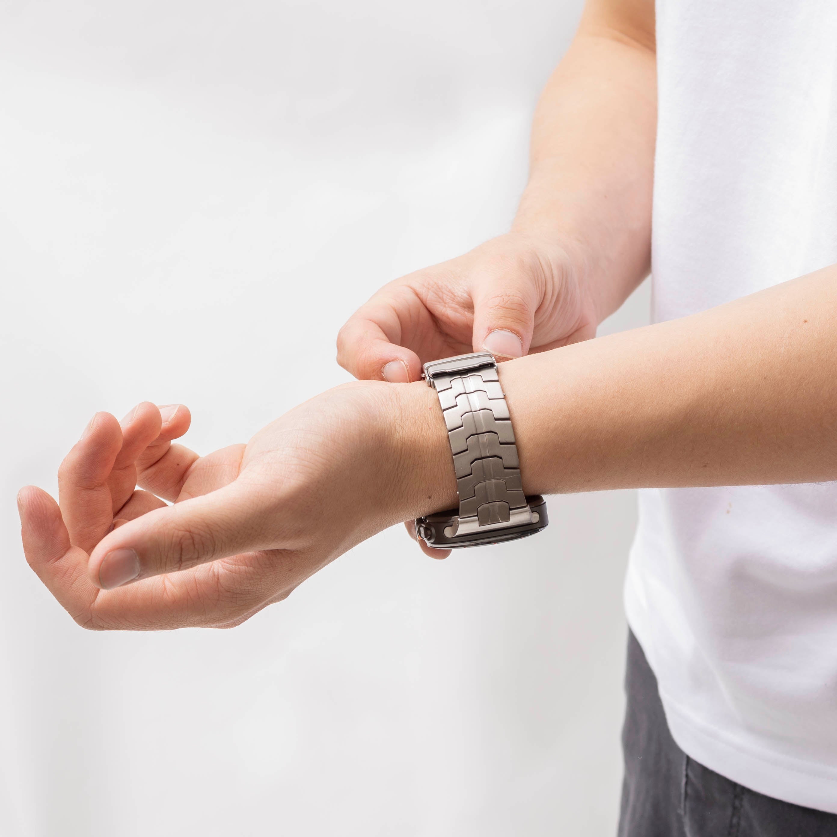 Samsung Galaxy Watch Ultra 'Iron' Titanium Strap (Silver)