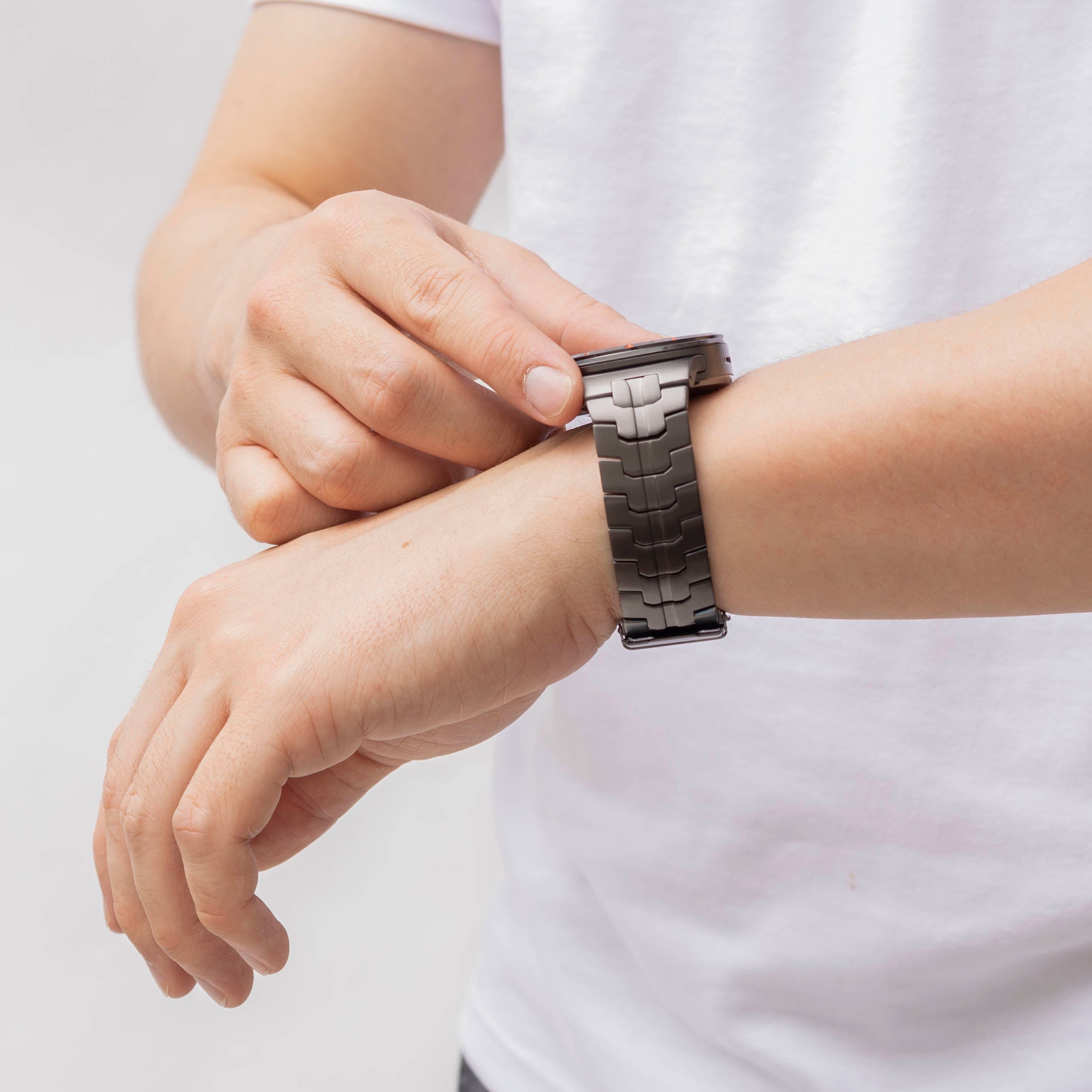 Correa titanio 'Iron' Samsung Galaxy Watch Ultra (grafito)