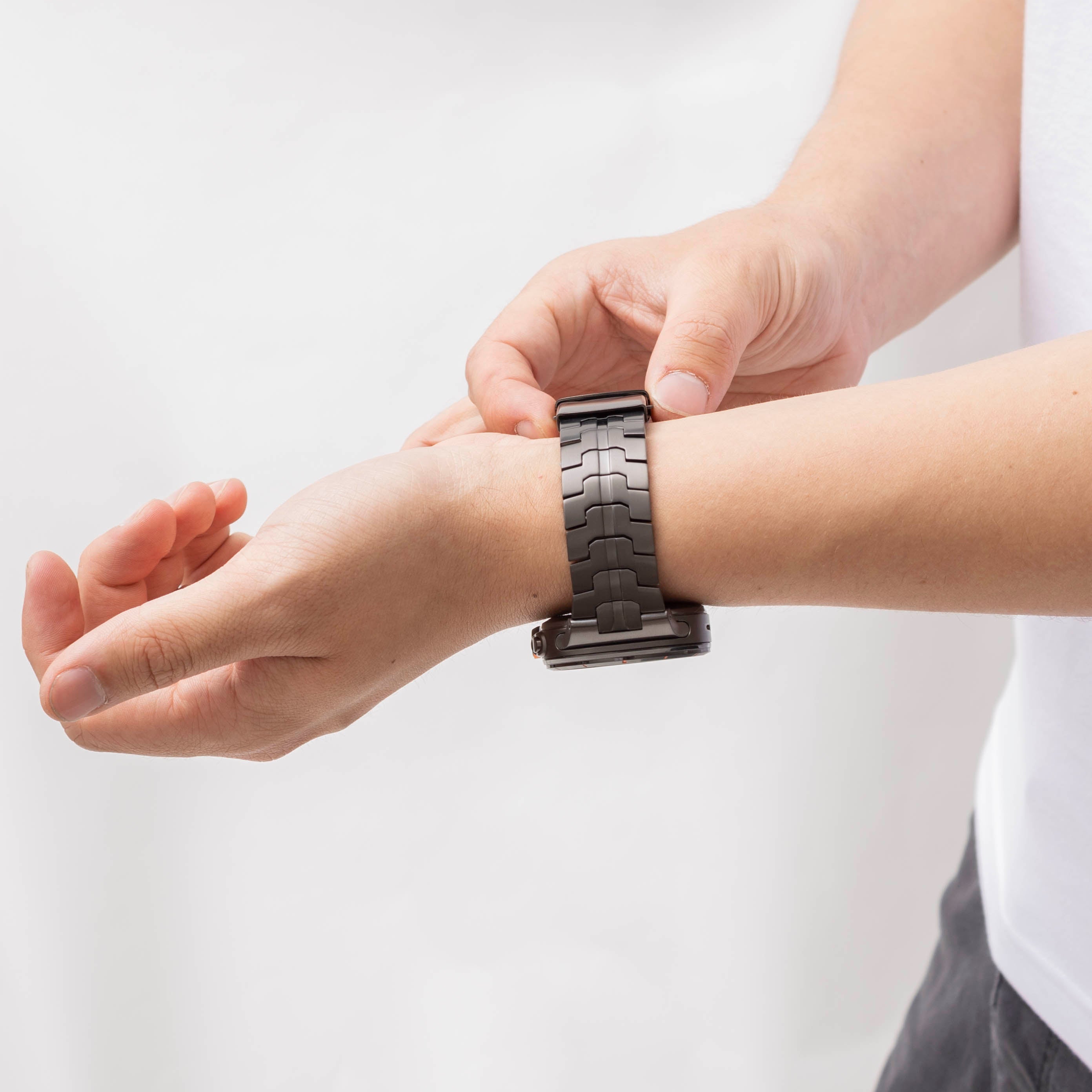 Correa titanio 'Iron' Samsung Galaxy Watch Ultra (grafito)