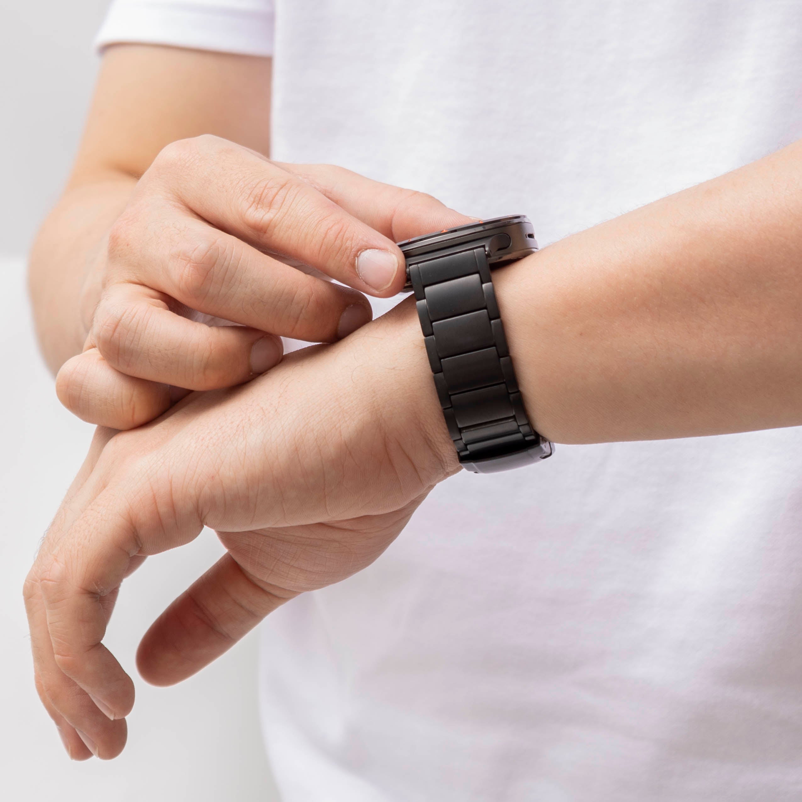 Bandz Samsung Galaxy Watch Ultra Titanium Strap 'Classic' (Black)