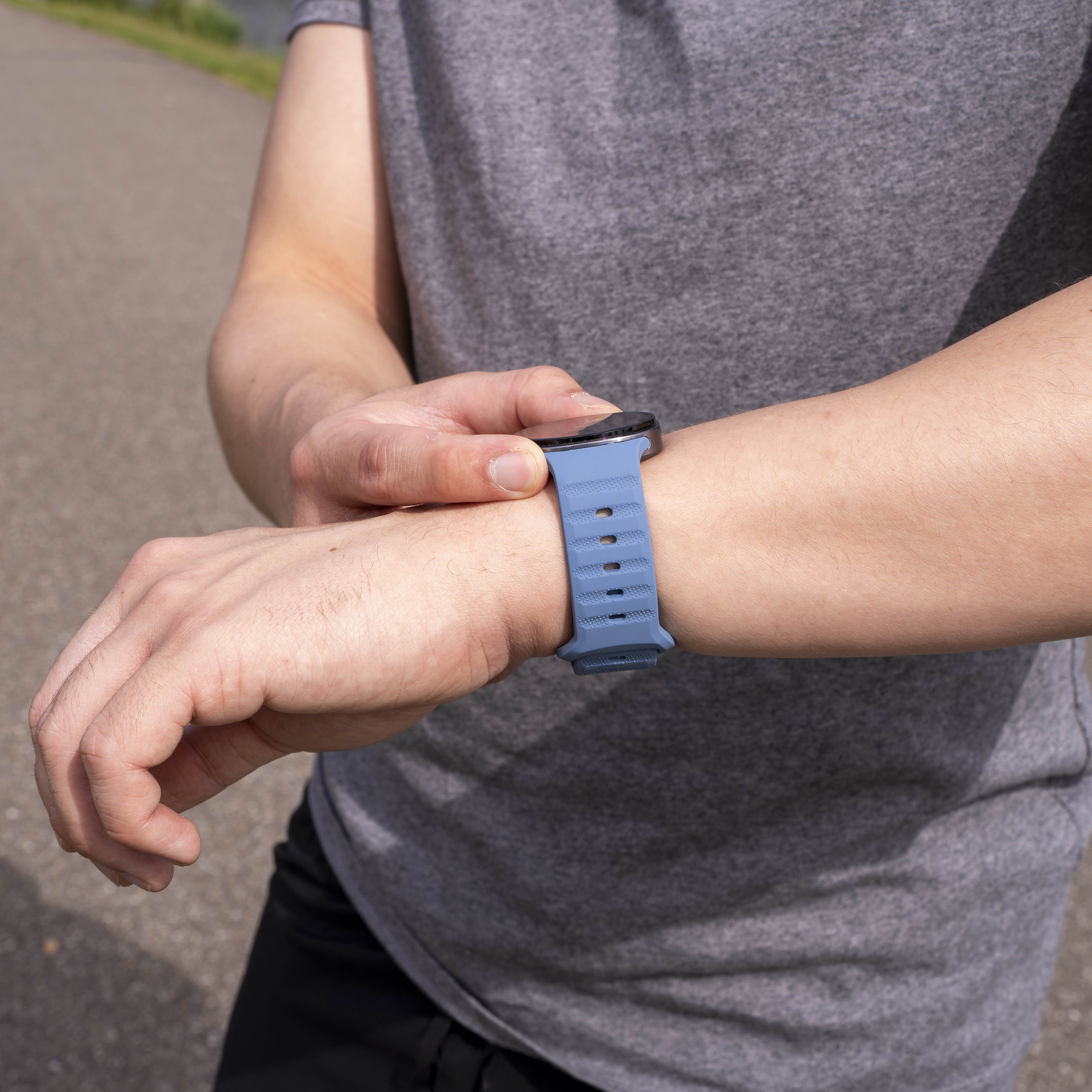 Correa silicona Outdoor Samsung Galaxy Watch 8 - 40mm (gris/azul)