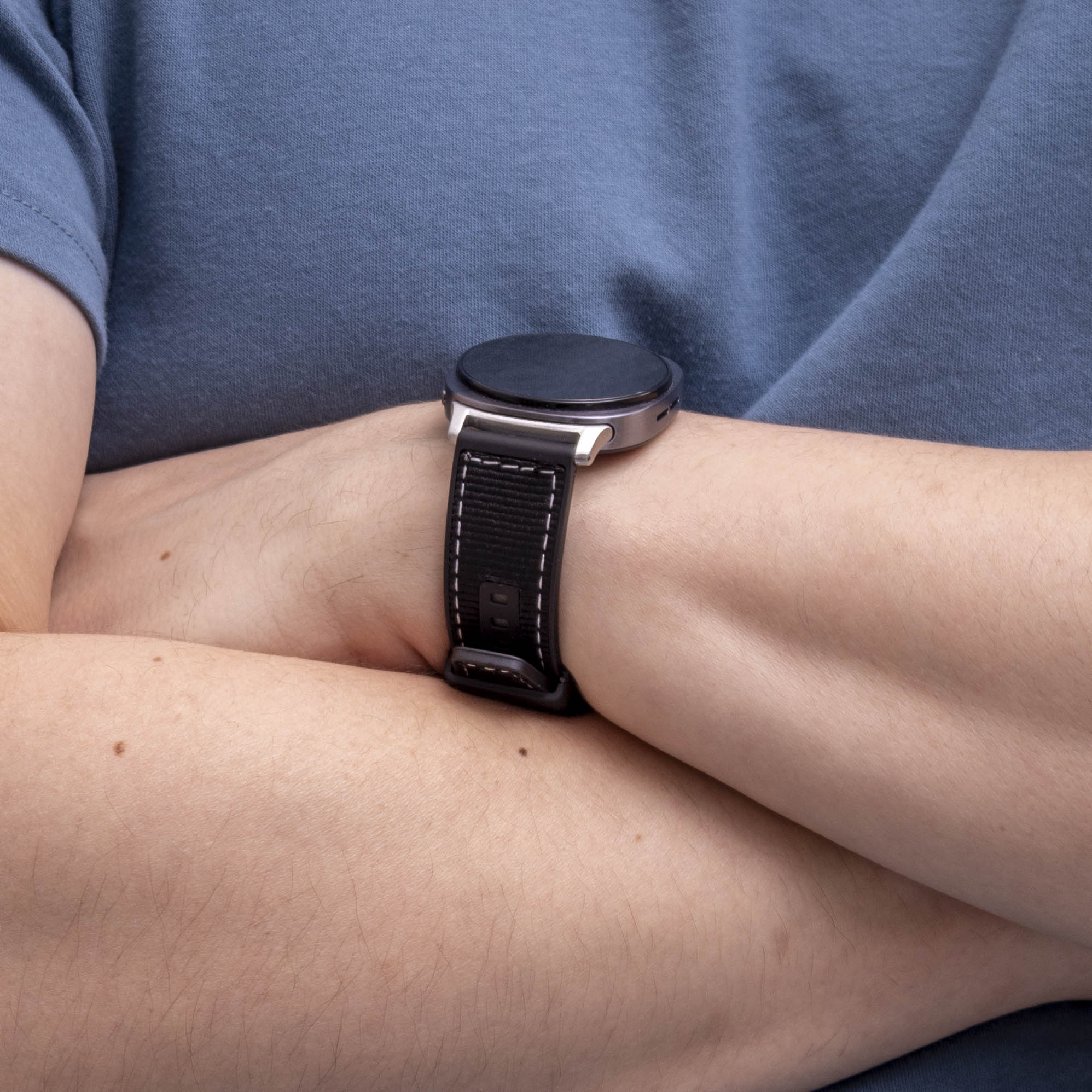 Samsung Galaxy Watch 8 - 40mm Nylon Hybrid Strap (Black)