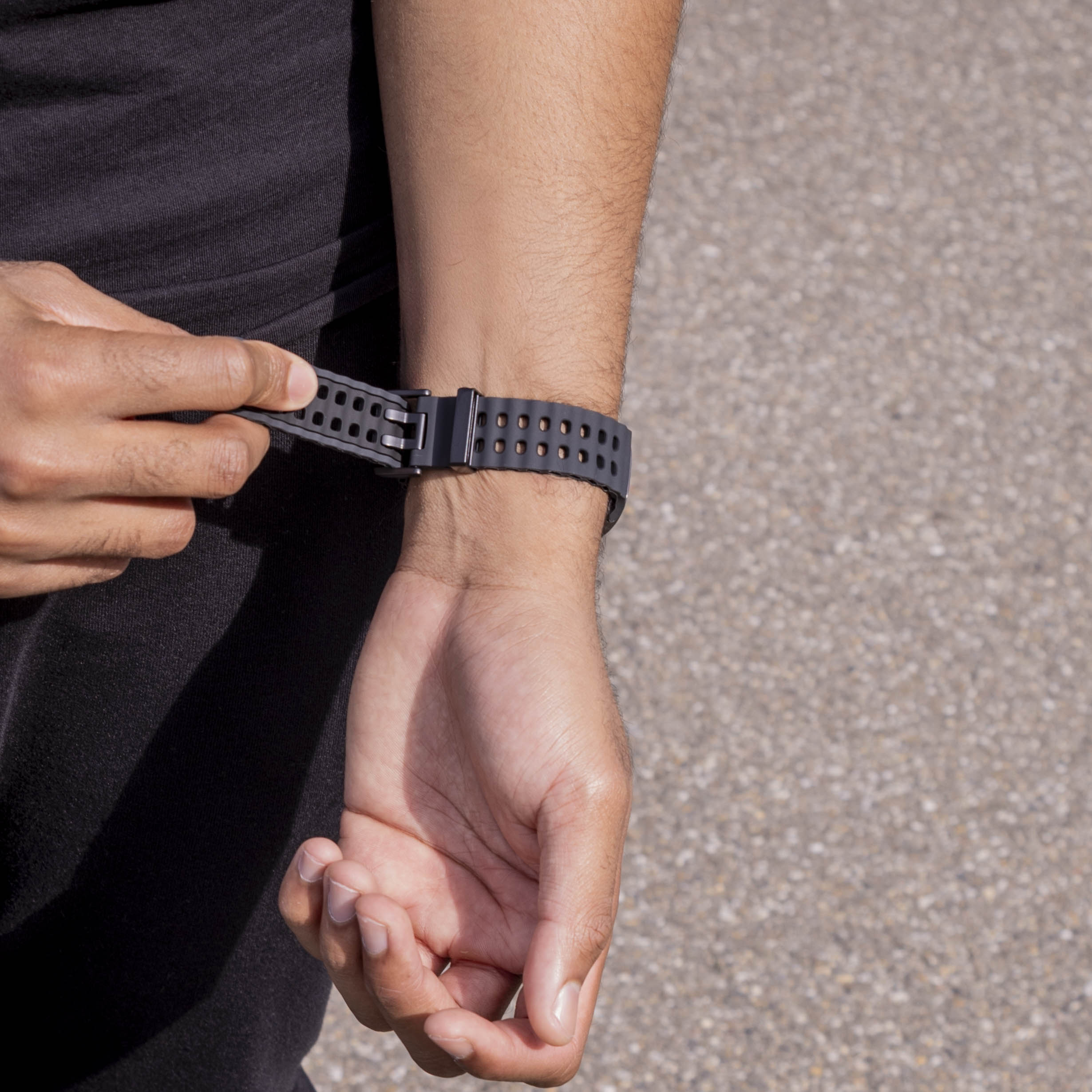 Correa Ocean Samsung Galaxy Watch 8 - 44mm (gris oscuro/negro)