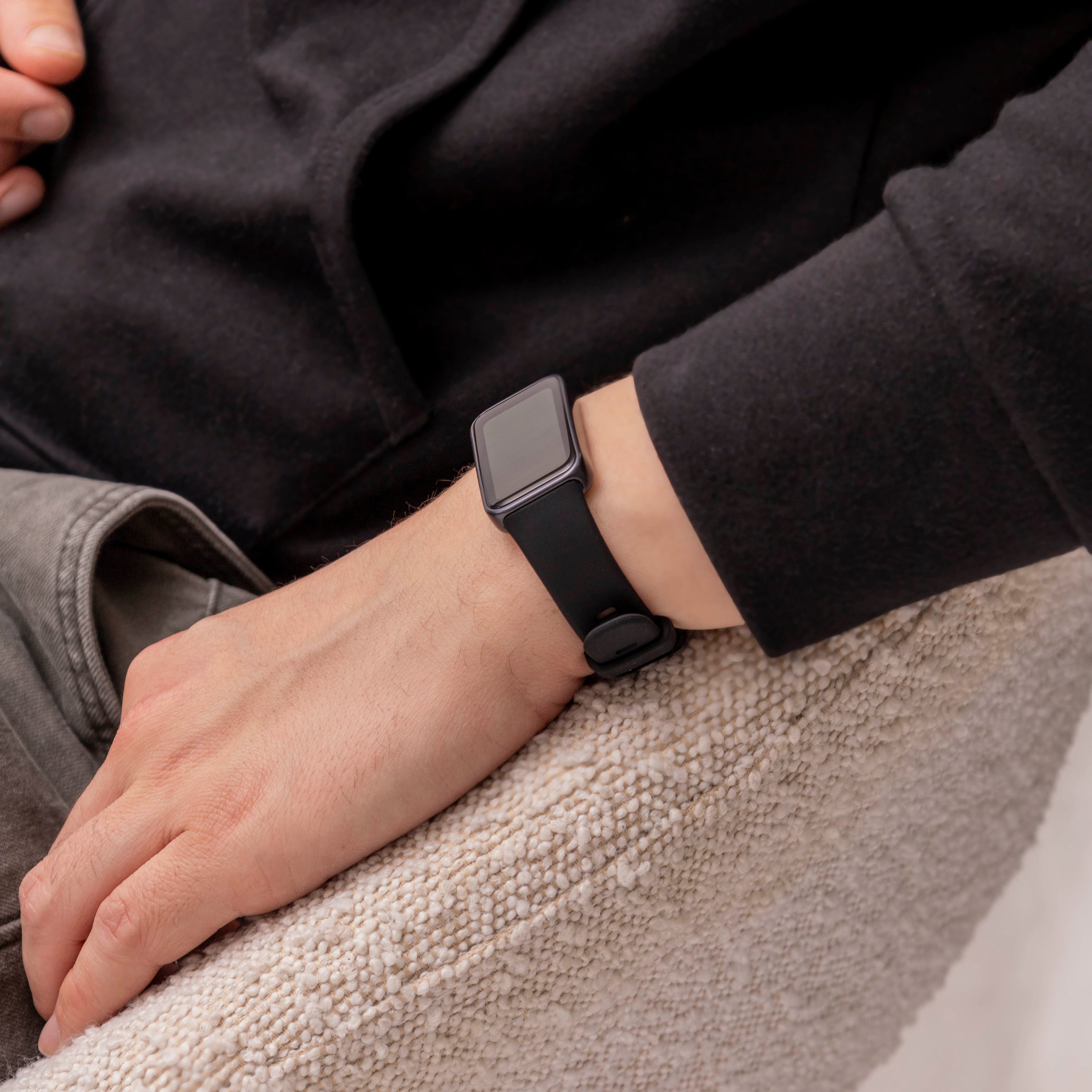 Huawei Band 10 Silicone Classic Strap (Black)