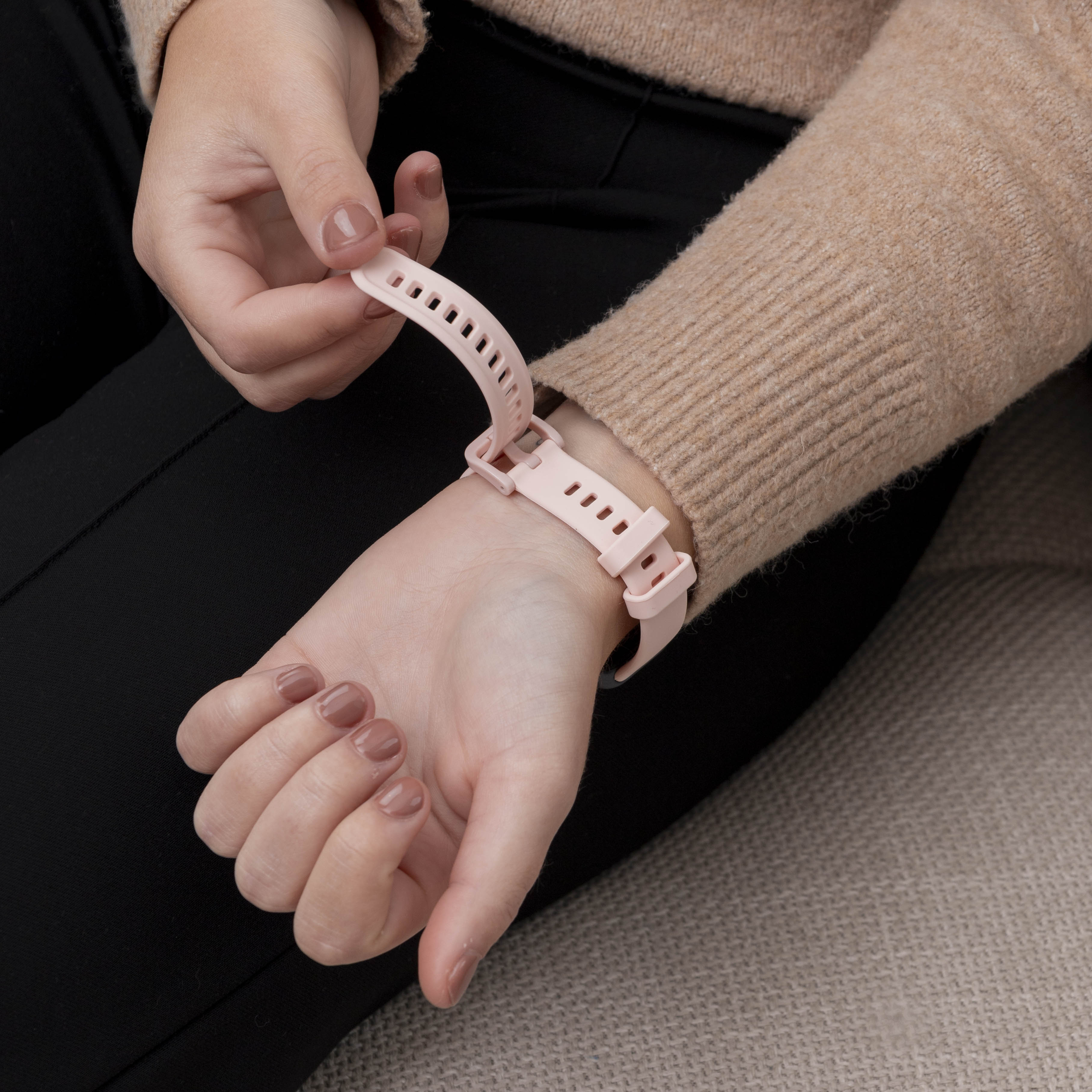 Huawei Band 9 Silicone Classic Strap (Pink)