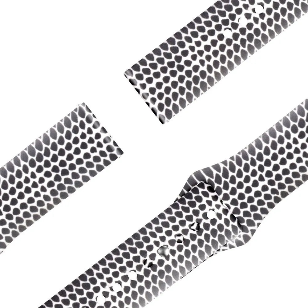 Silicone Patterned Strap, laid flat, joined, 45° top view