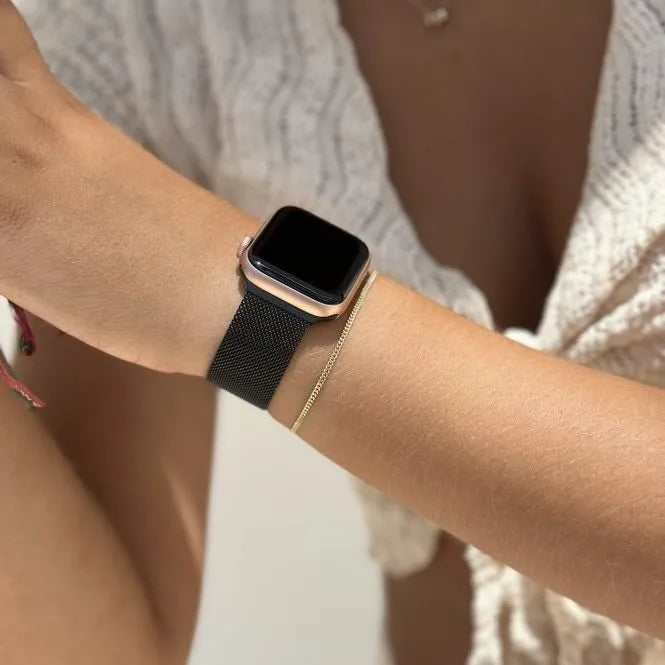 Correa milanesa xoxo Wildhearts Apple Watch (negro)