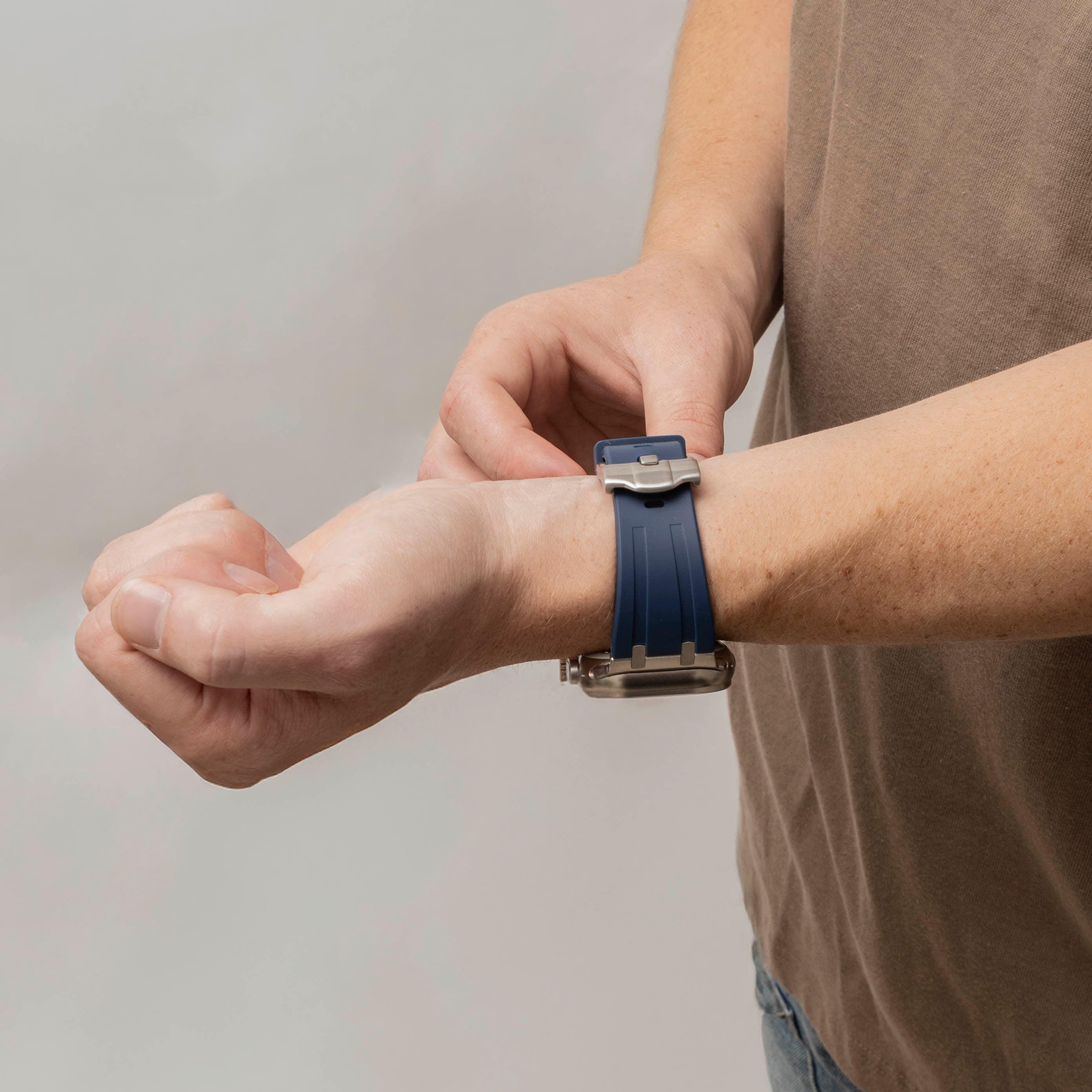 Apple Watch Ultra Luxury Liquid Silicone Strap (Blue with Titanium)