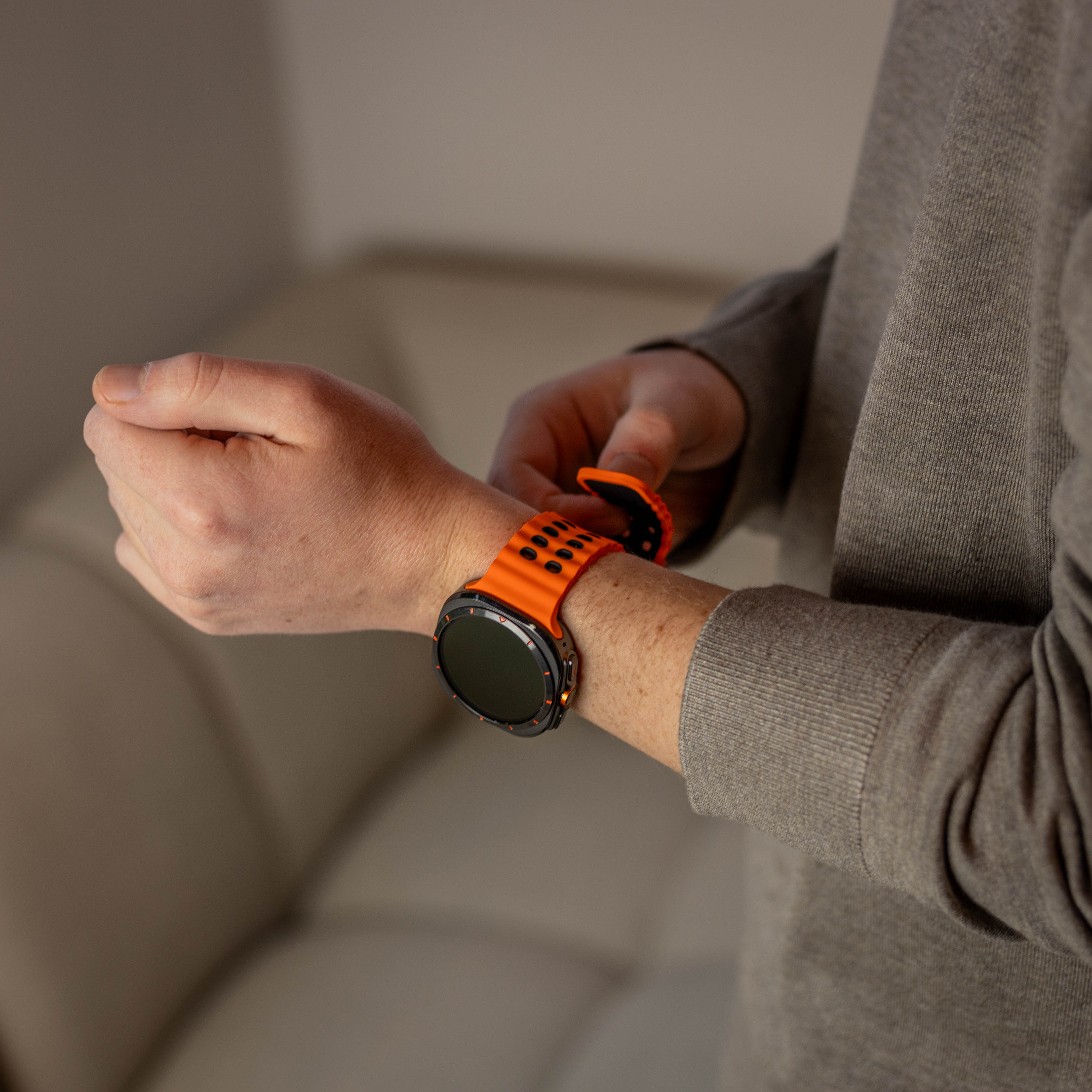 Samsung Galaxy Watch Ultra 2 Wave Silicone Strap Duo (Orange/Black)
