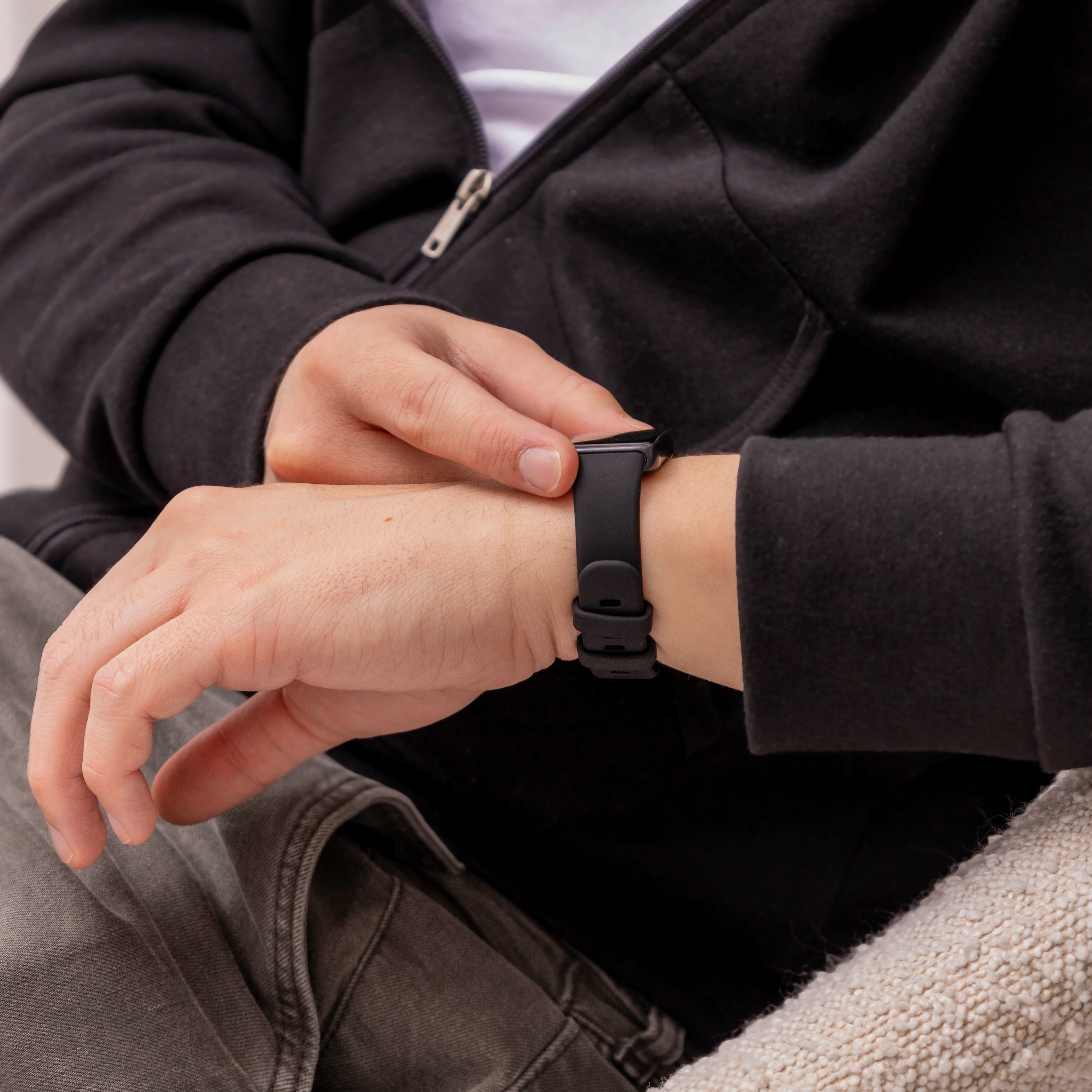 Huawei Band 8 Silicone Classic Strap (Black)