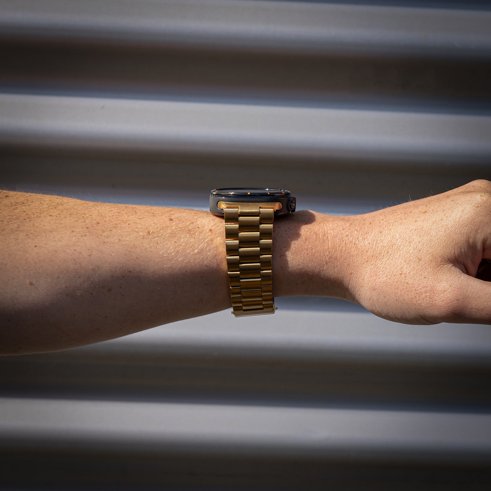 Correa acero Samsung Galaxy Watch Ultra (oro)