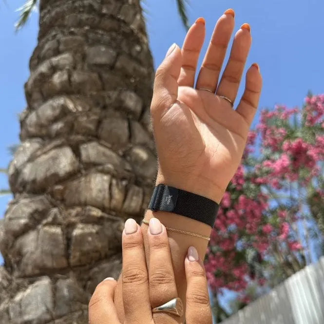Correa milanesa xoxo Wildhearts Apple Watch (negro)