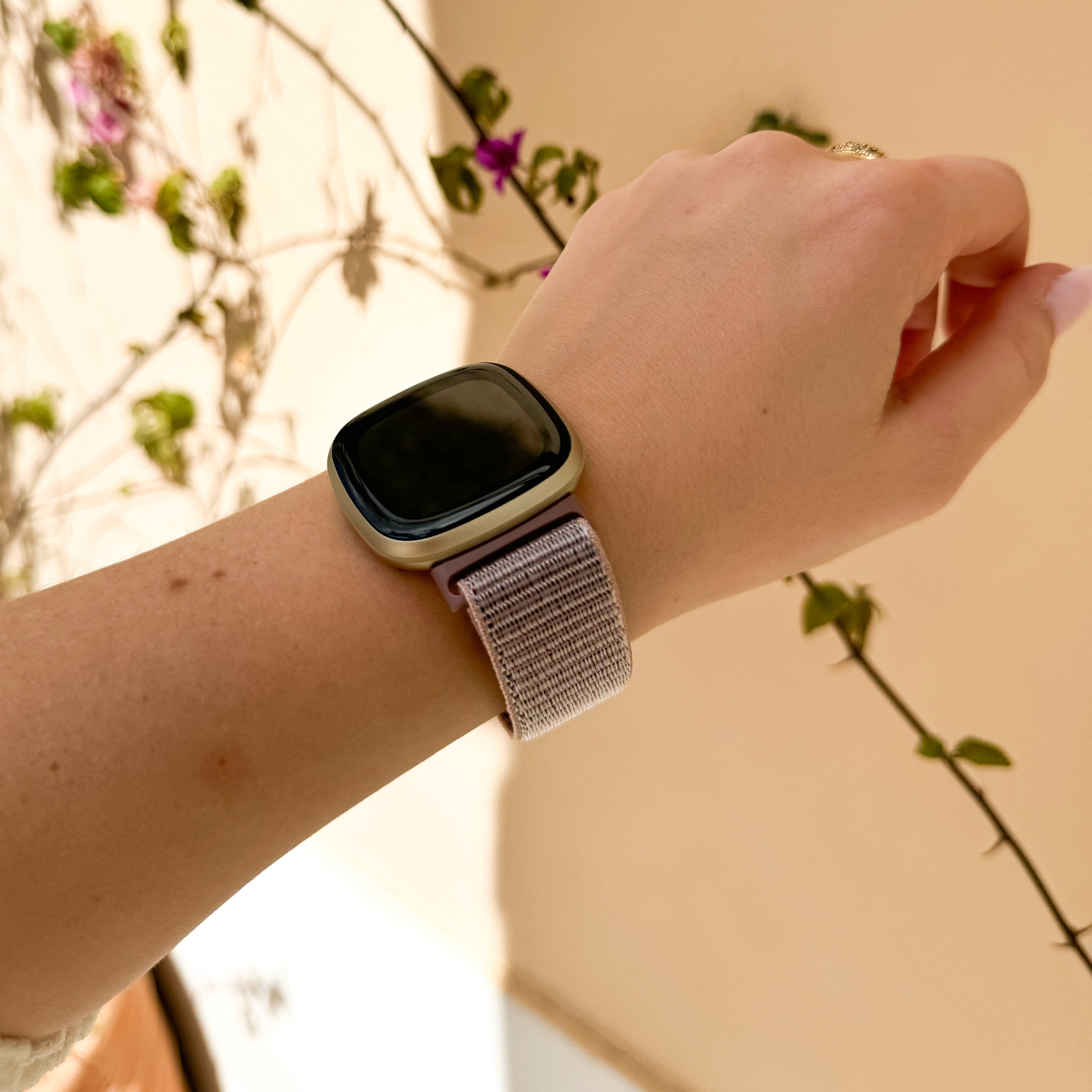Fitbit Versa 3 Nylon Strap (Grey/Pink)