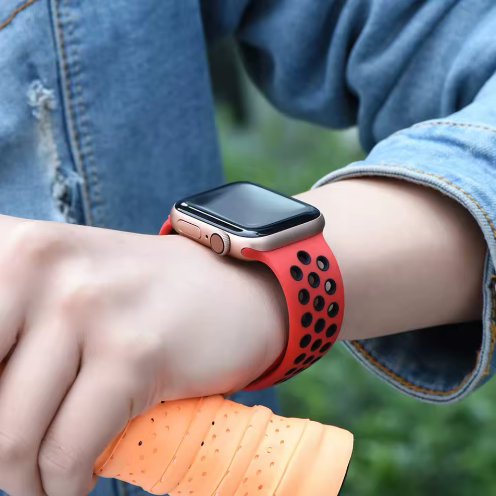 Correa deportiva Apple Watch (roja/negra)