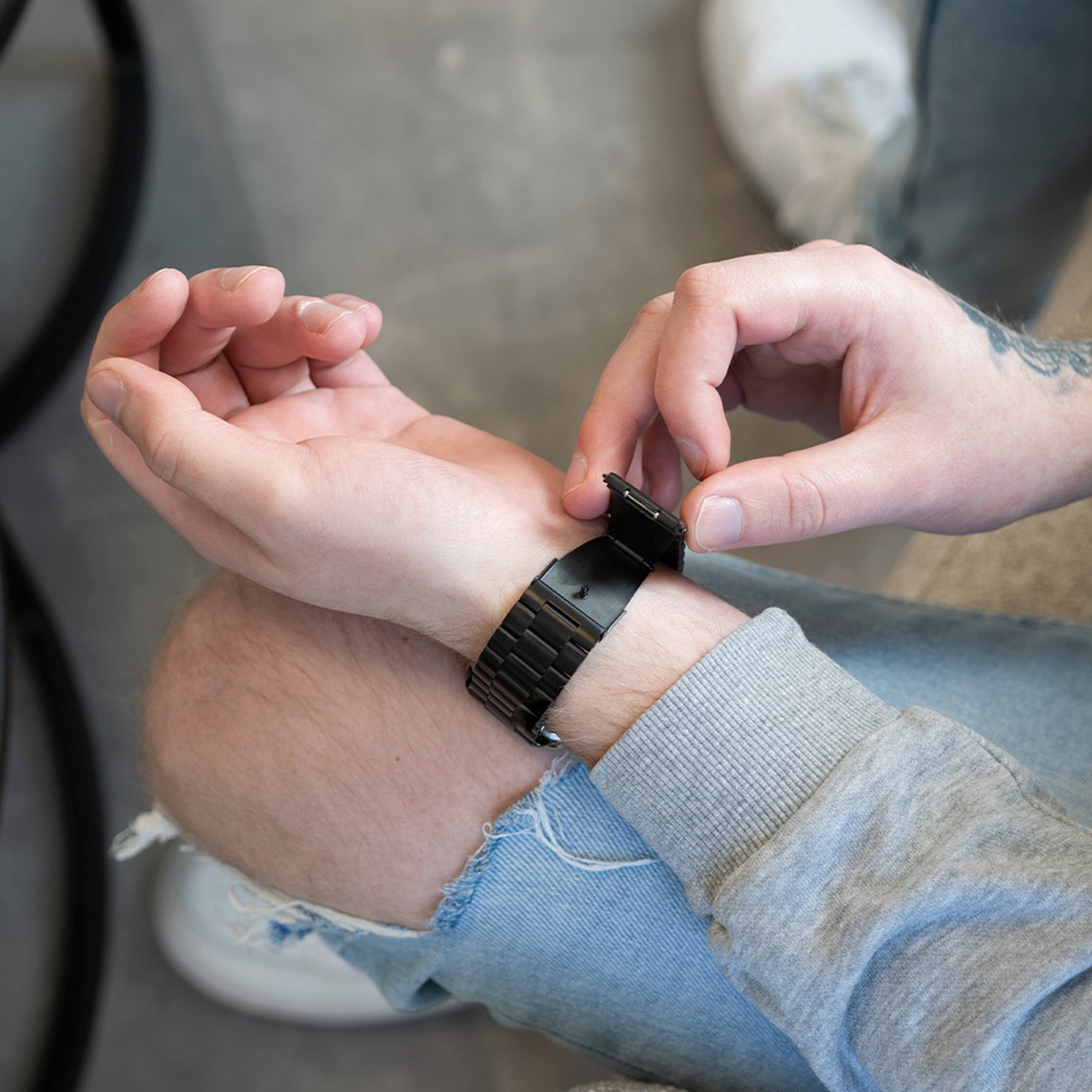 Apple_Staal_Zwart_B2