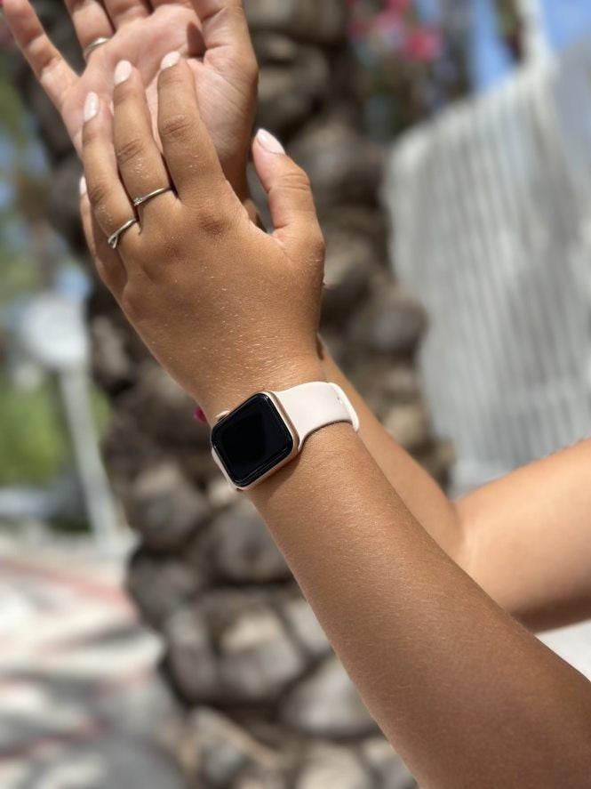 Correa silicona xoxo Wildhearts Apple Watch (beige)