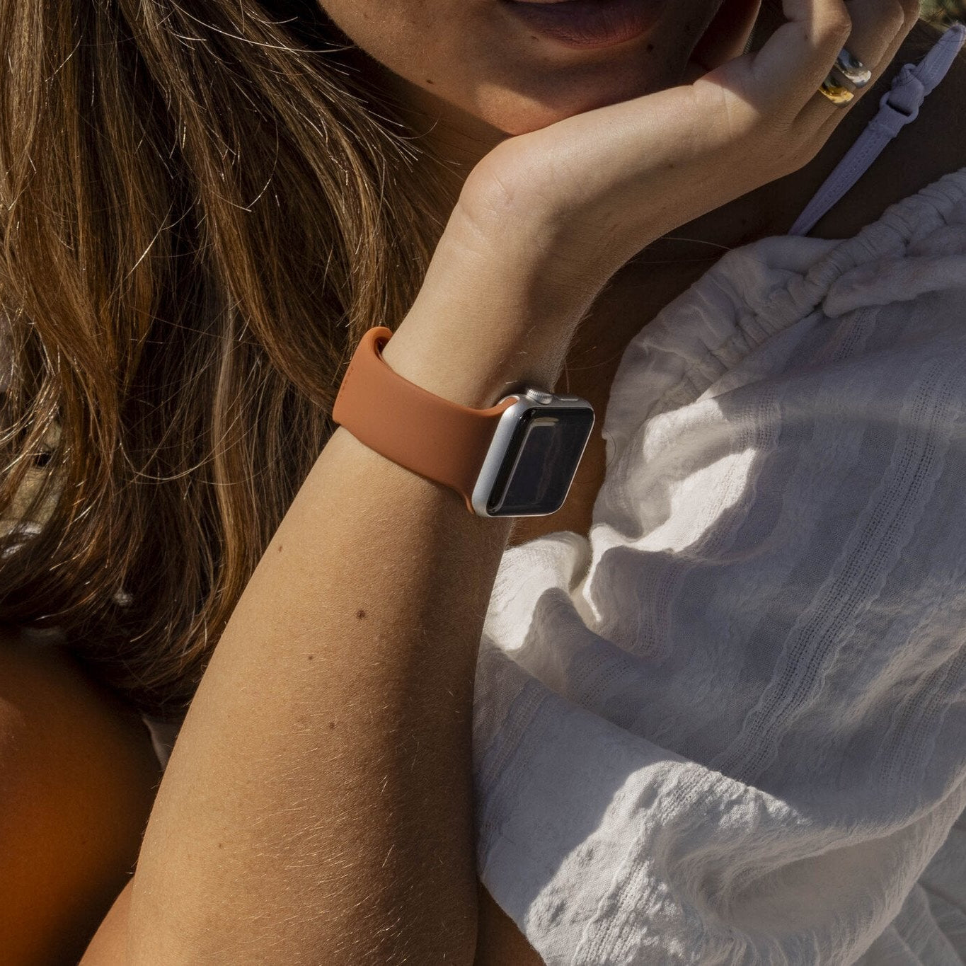 Correa silicona xoxo Wildhearts Apple Watch (marrón)