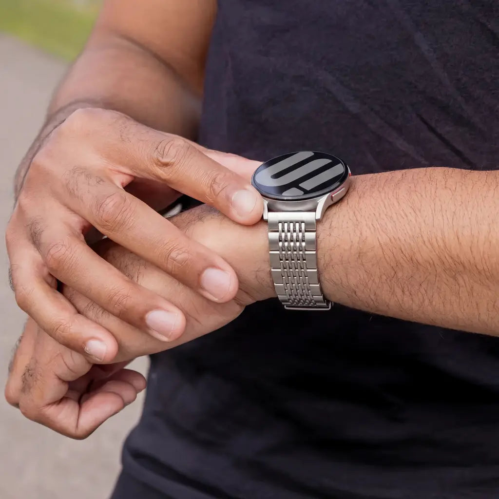 Garmin Vivoactive 4 luxe stalen schakel band (zilver)