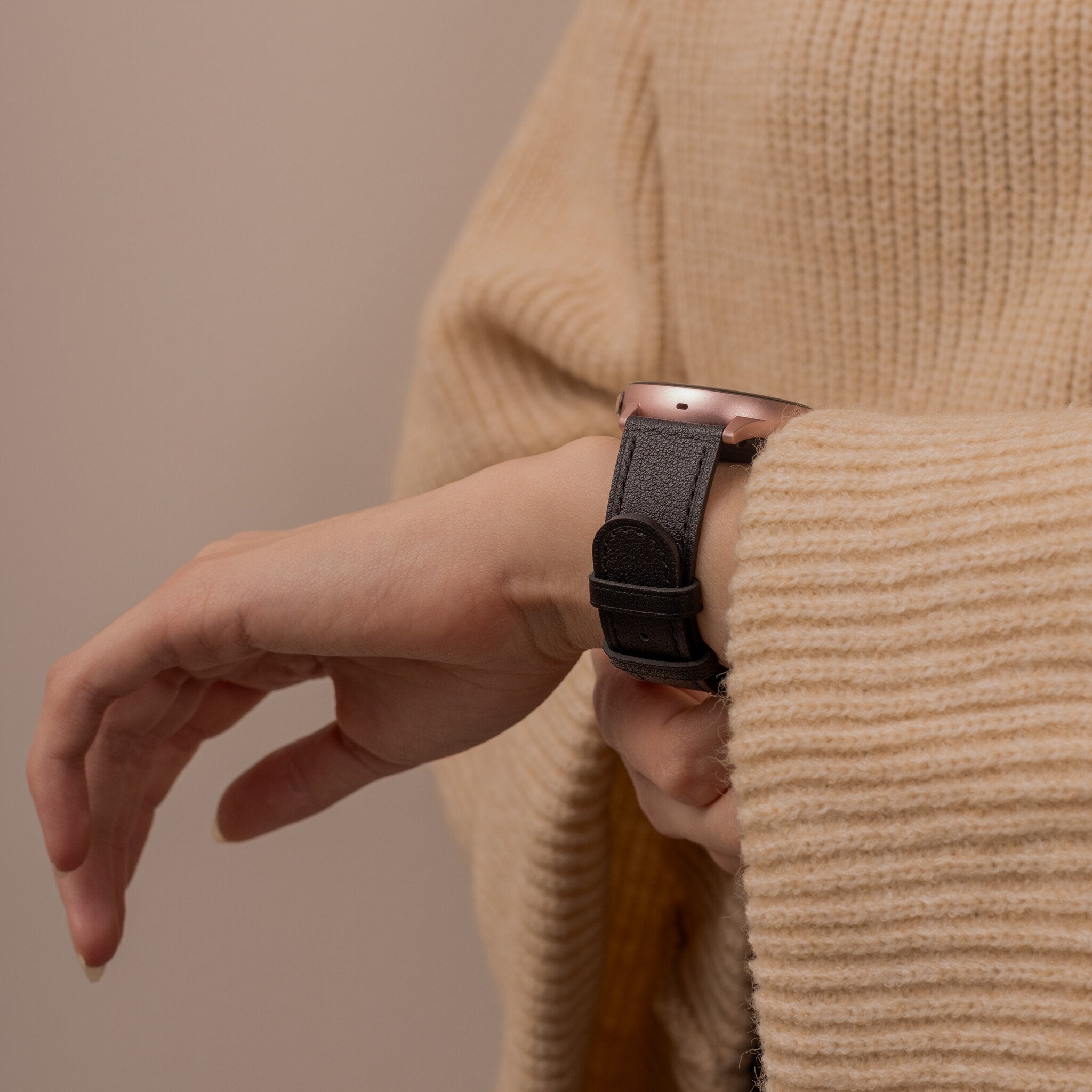 Samsung Galaxy Watch FE Leather Strap (Tight-Black)