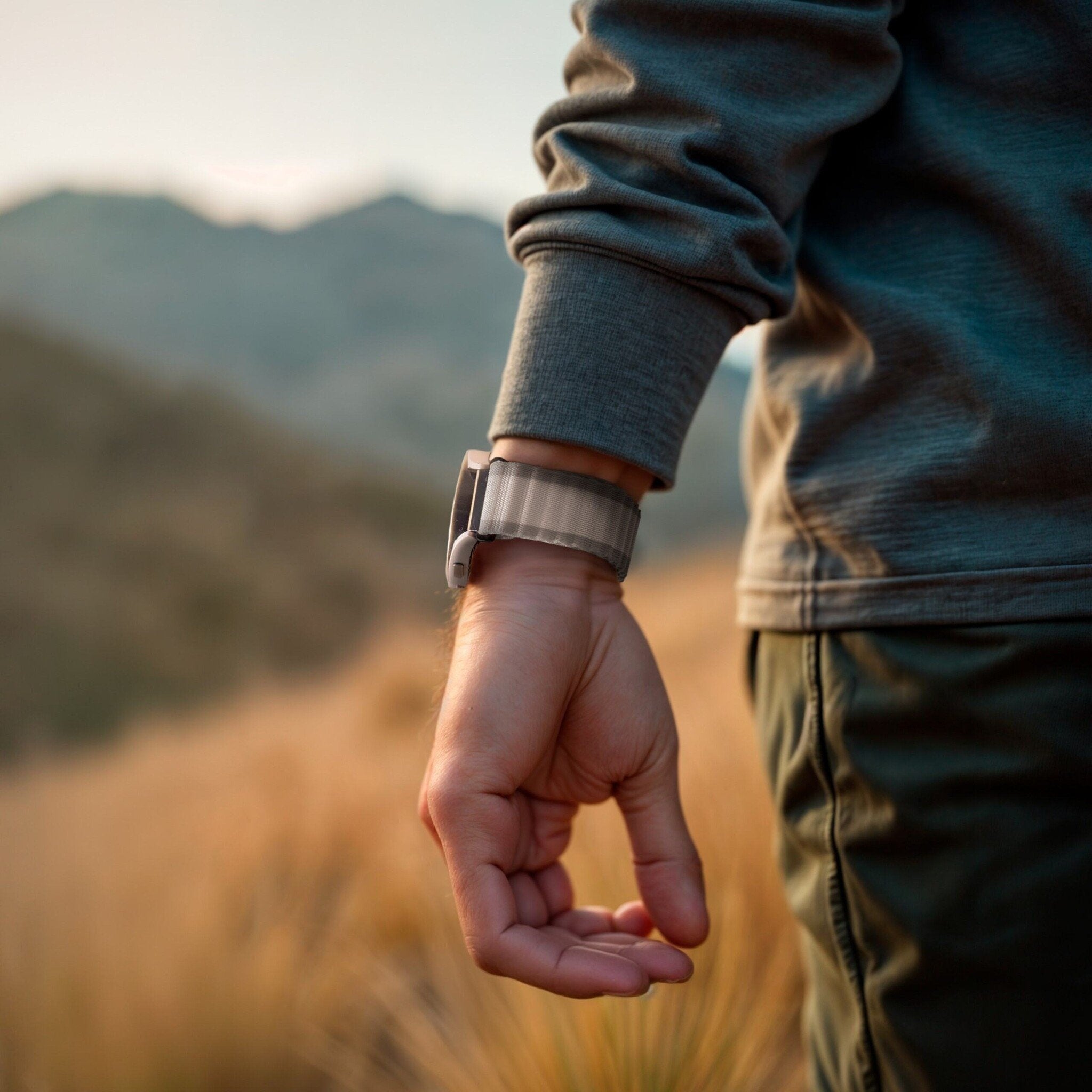 Samsung Galaxy Watch 4 Classic 42mm Outdoor Nylon Strap (Grey)