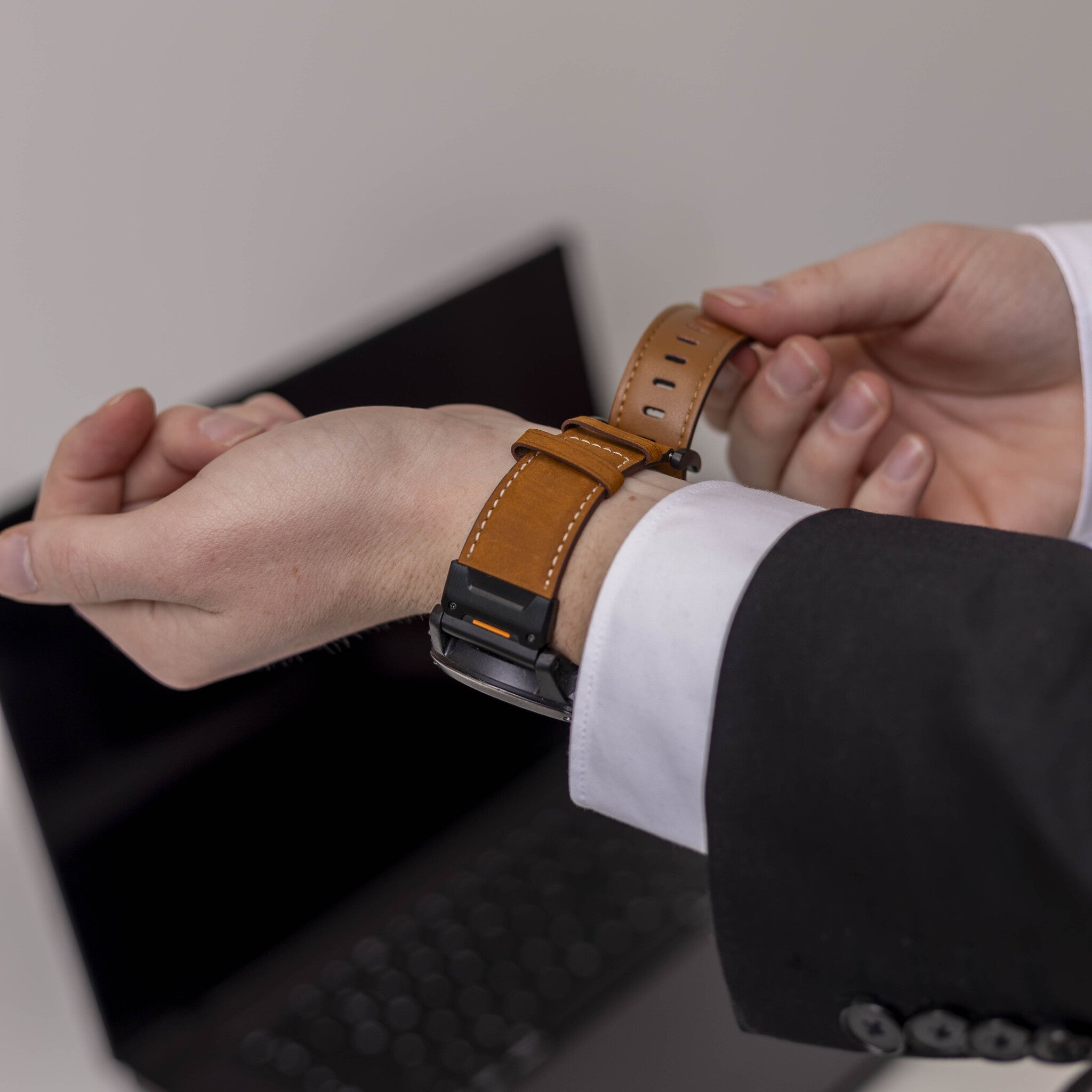 Garmin Quatix 8 - 51mm Genuine Leather Strap (Brown)