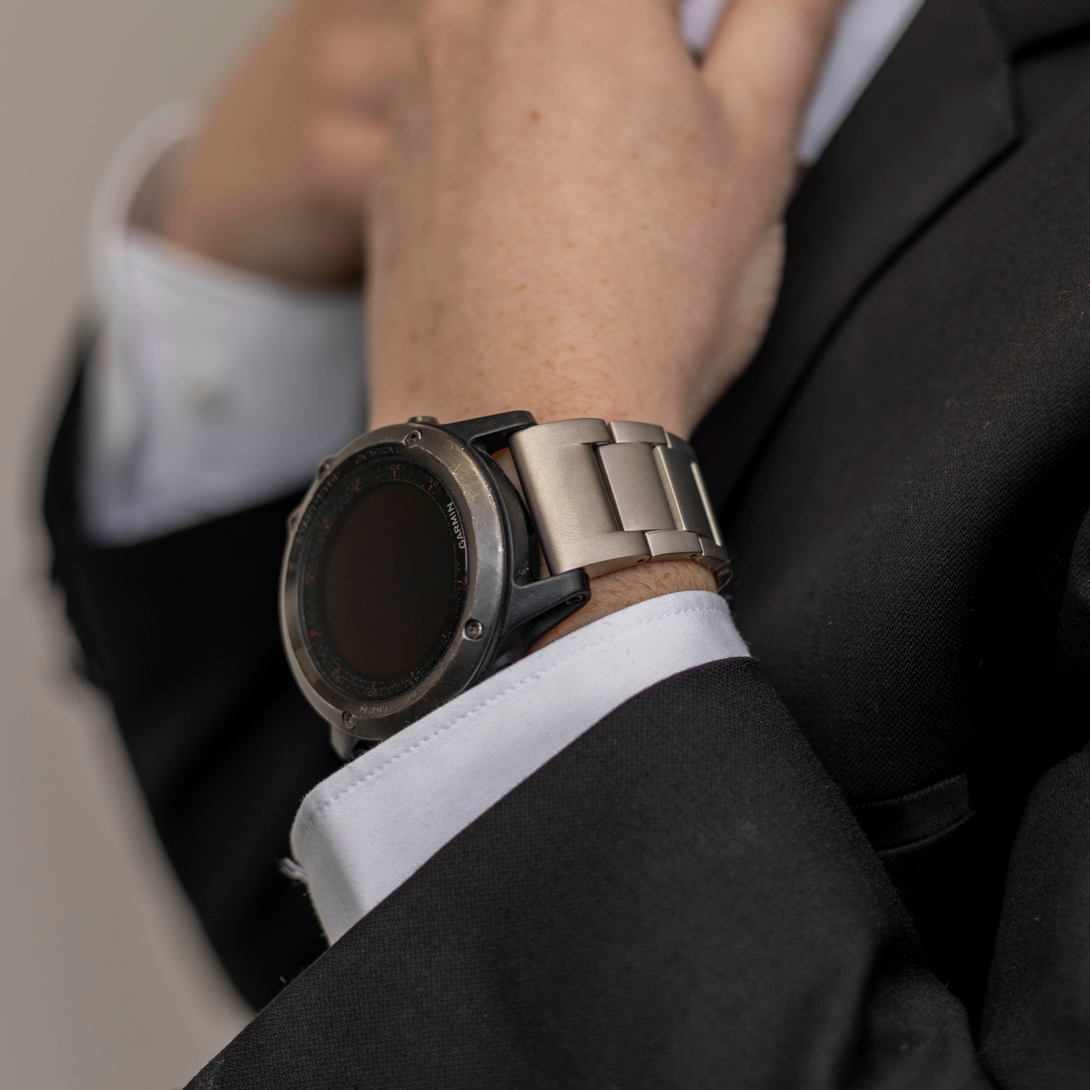 Garmin Quatix 3 / 6x / 7x Solar Magnetic Titanium Strap (Titanium)