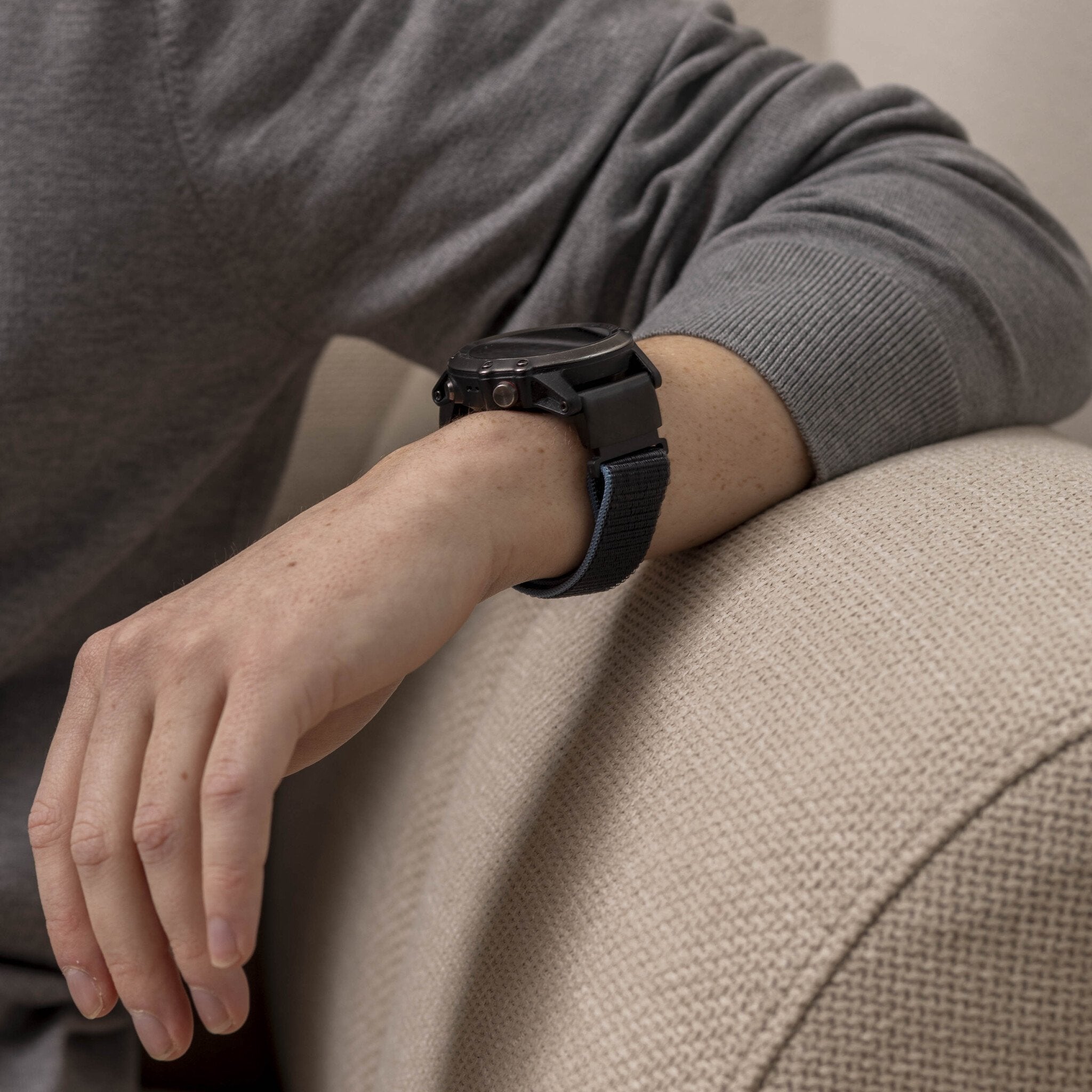 Garmin Approach S70 - 47mm Nylon Strap (Charcoal)