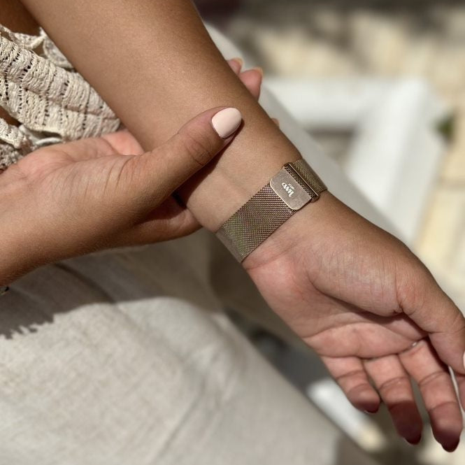 xoxo Wildhearts Apple Watch Milanese-Strap (Rose Gold)