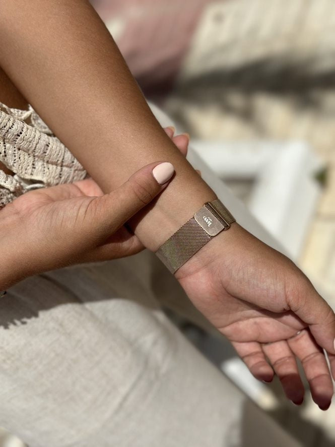 xoxo Wildhearts Apple Watch Milanese-Strap (Rose Gold)