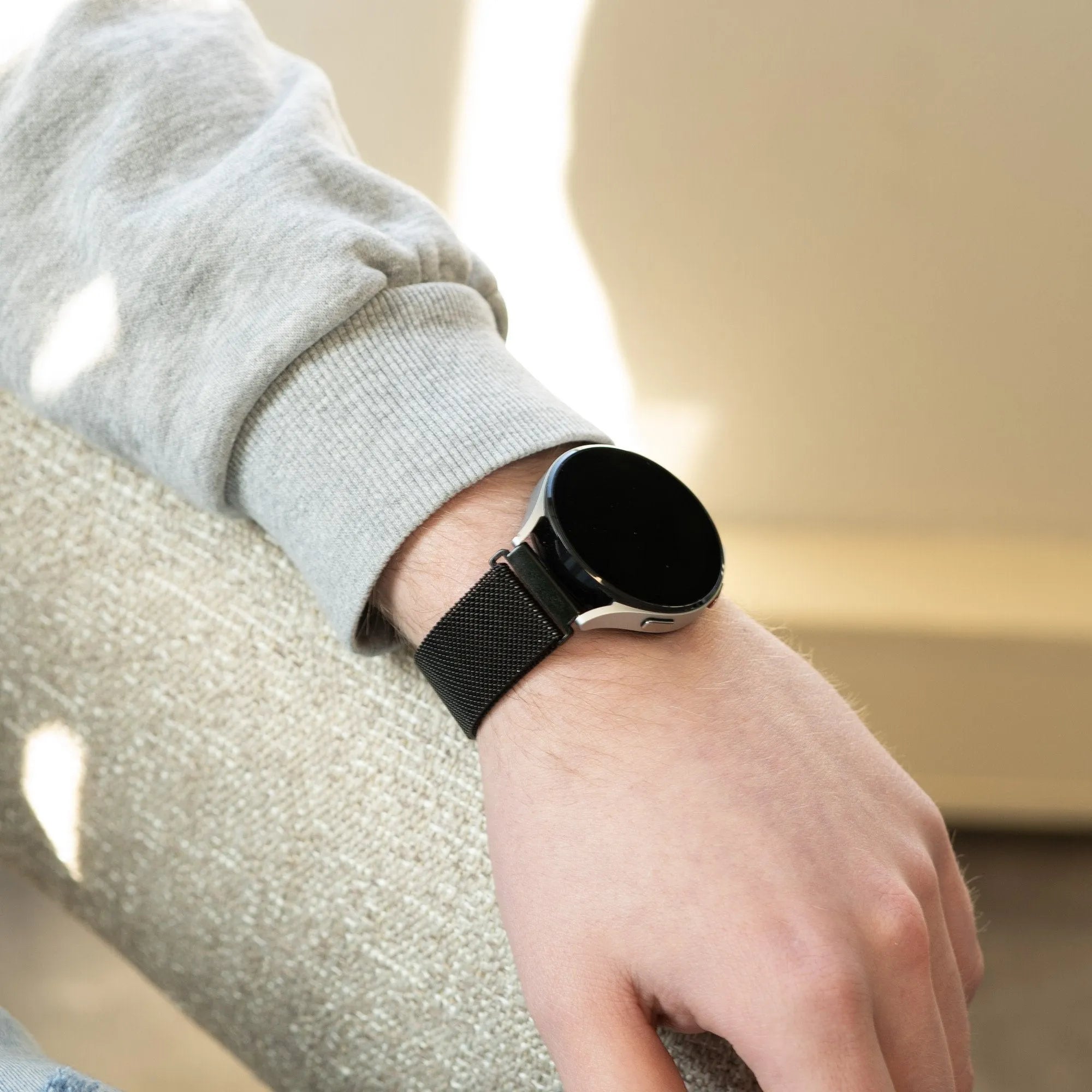 Coros Apex 46mm Milanese Strap (Black)