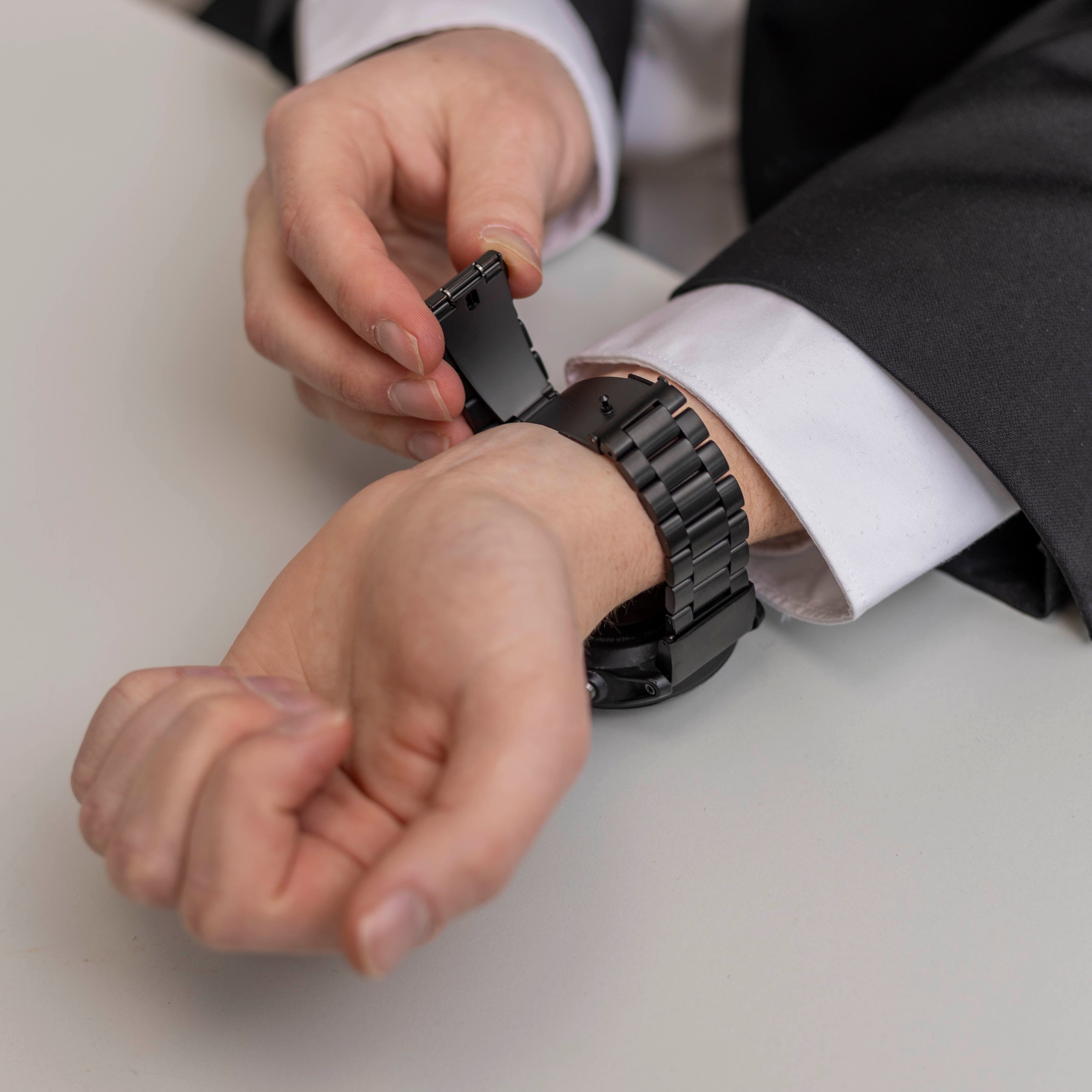 Bandz Correa acero 'Clásico' Garmin Fenix 8 - 51mm (negro)