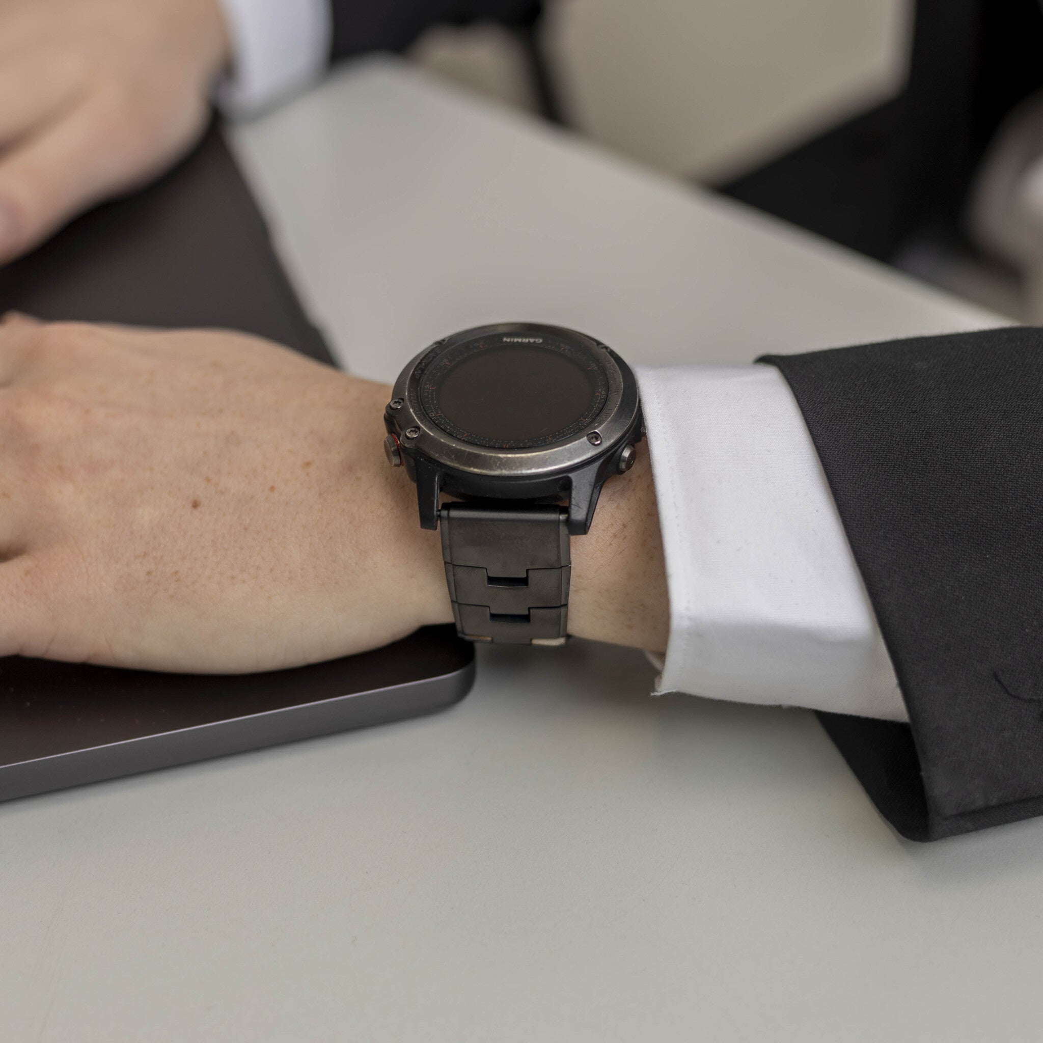 Correa titanio Garmin Fenix 7 (grafito)